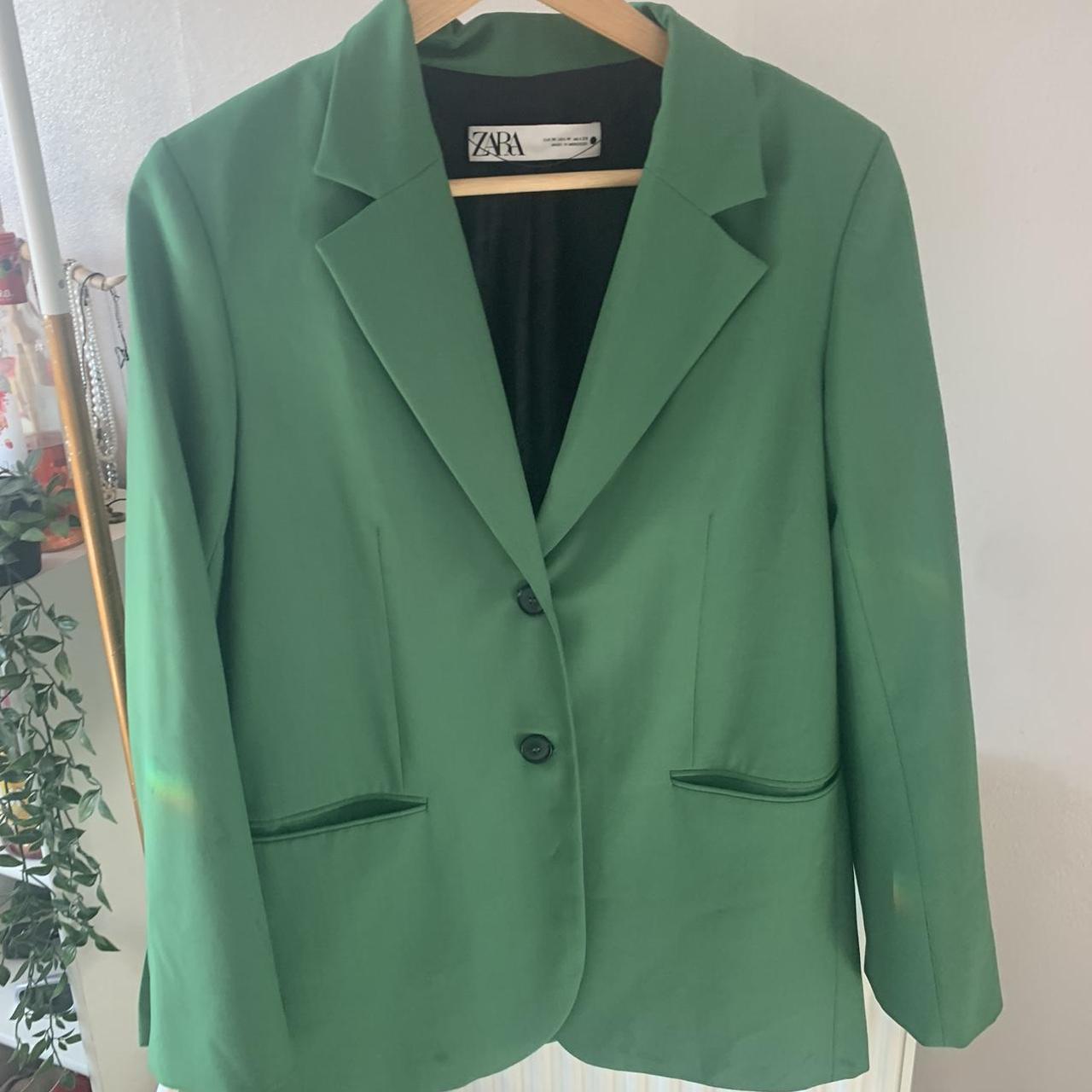 Zara Women's Green Jacket | Depop