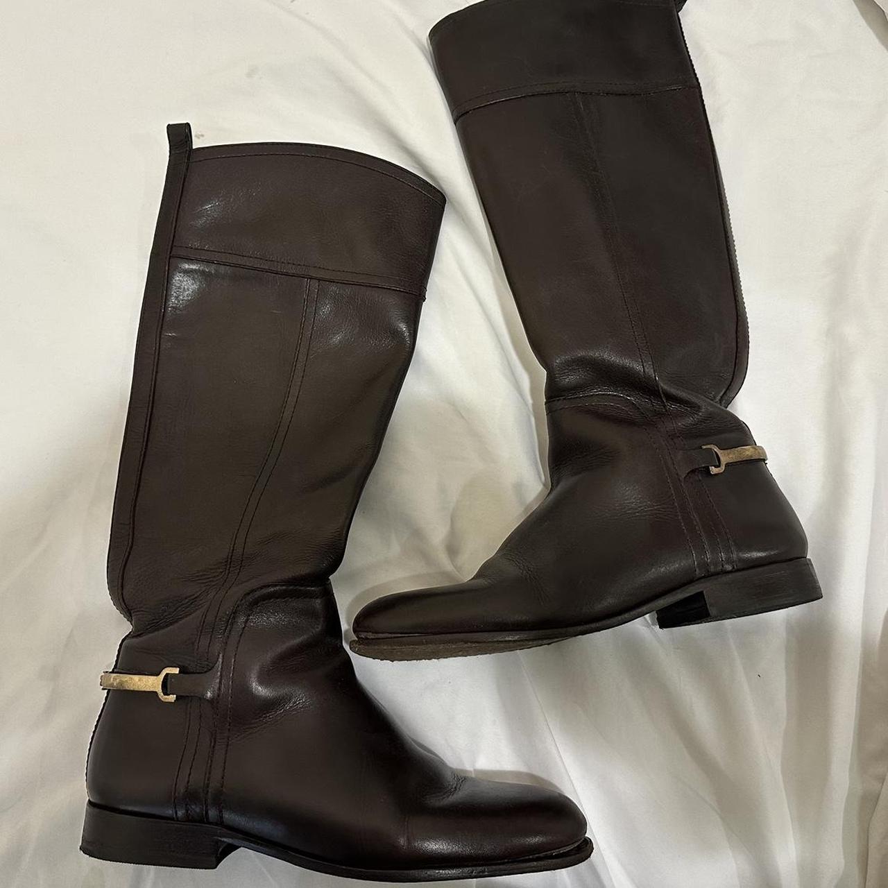 item listed by anjolaodukoya