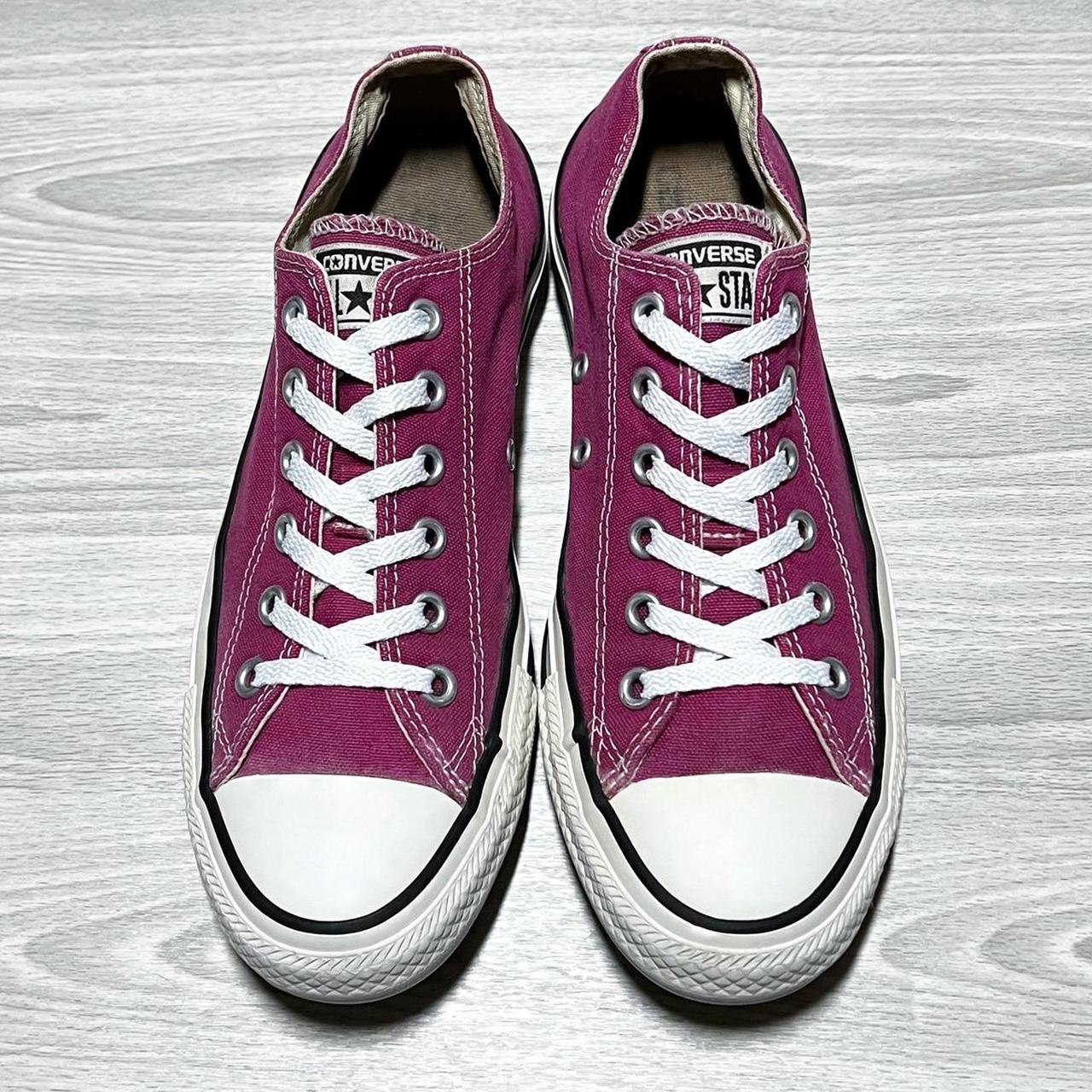 Women’s magenta Converse sneakers in great... - Depop