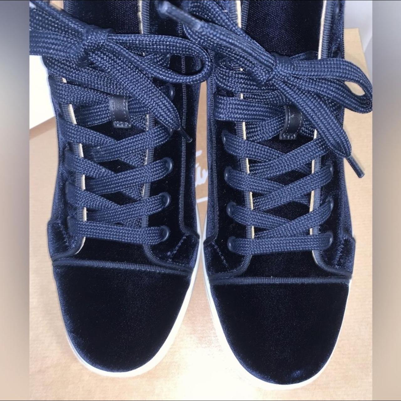 Navy best sale blue louboutins