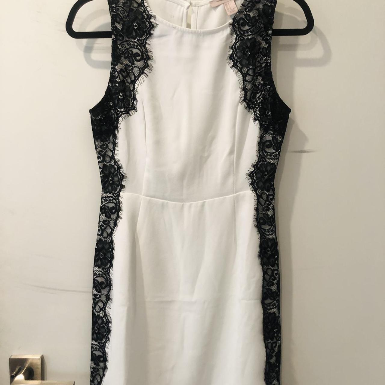 White graduation dress outlet forever 21