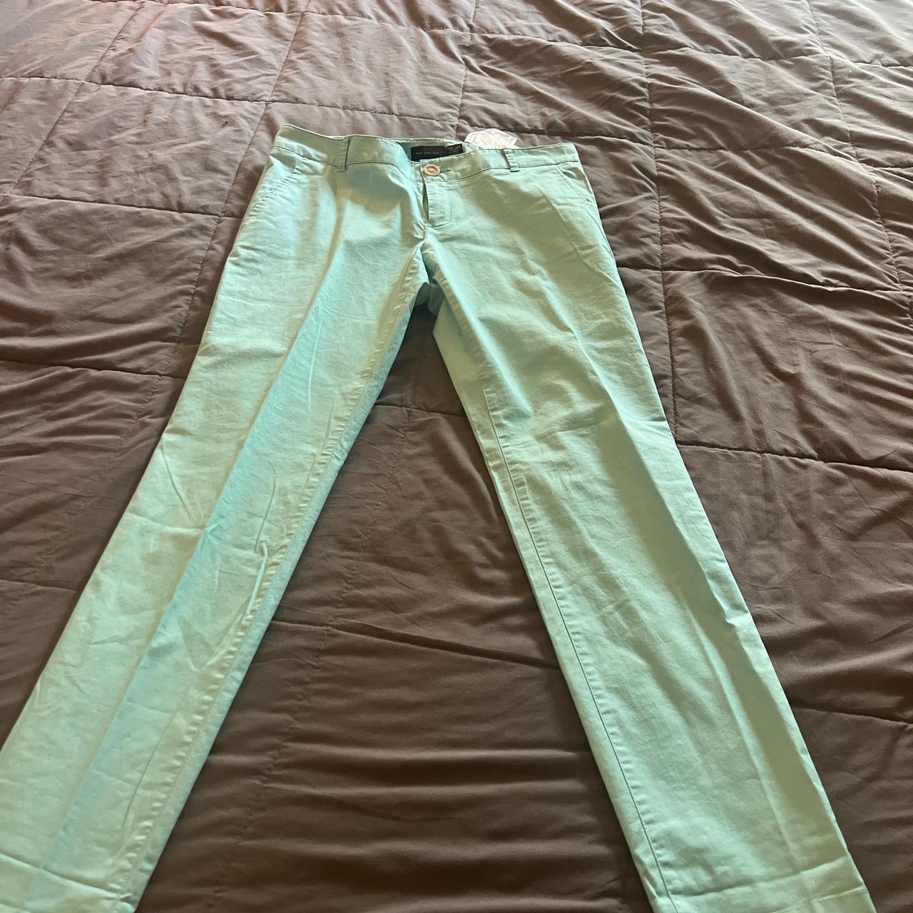 item listed by ariaszen80