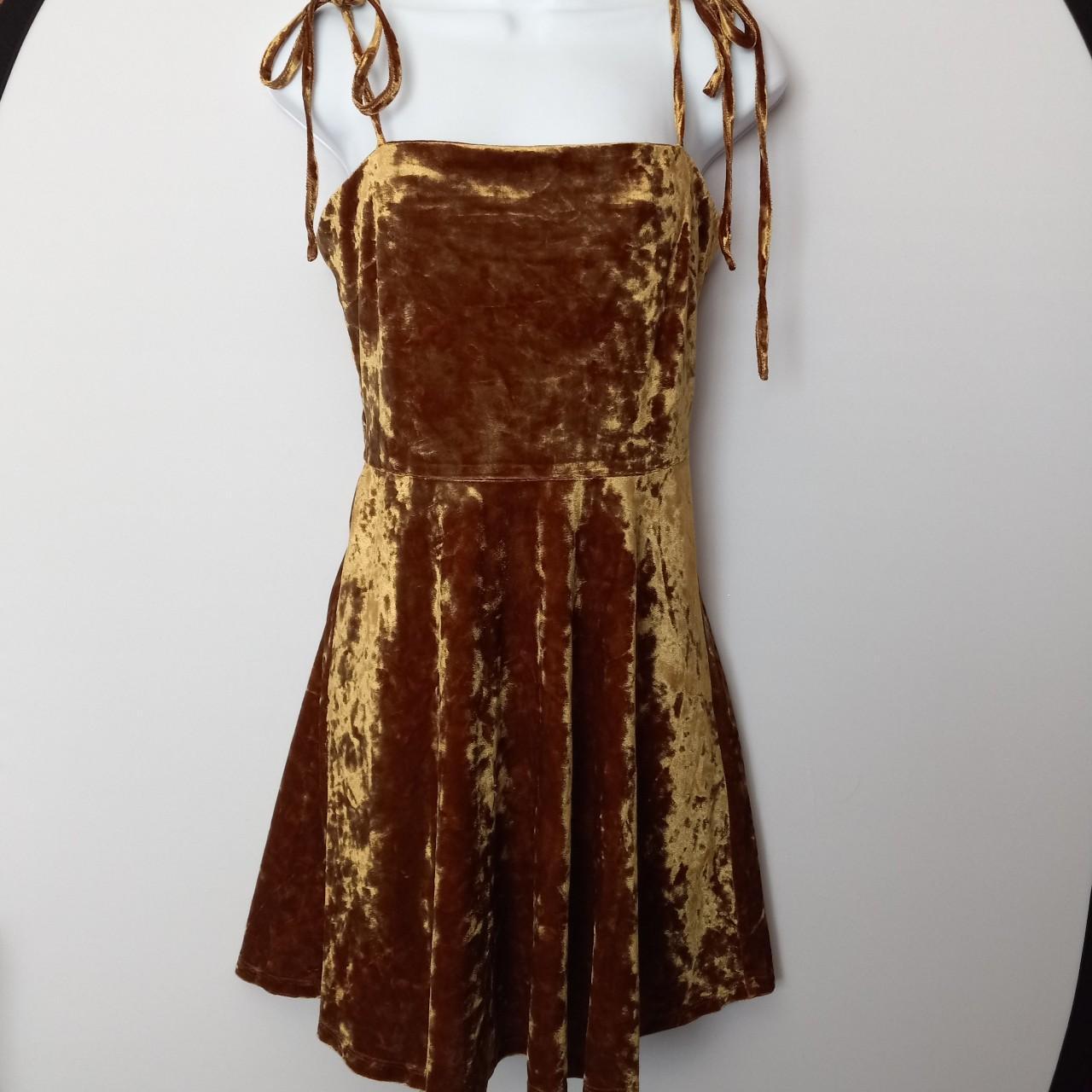 Forever 21 Golden Haze Velvet Dress Preowned great