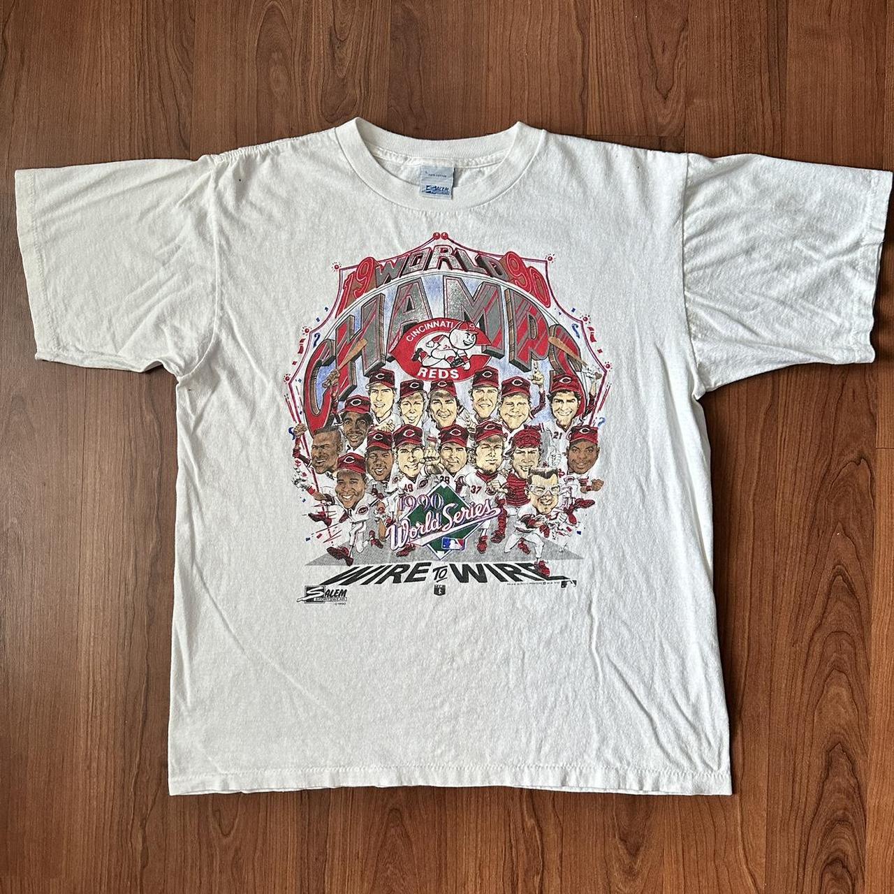 Vintage 1990 Cincinnati Reds World Series champions - Depop