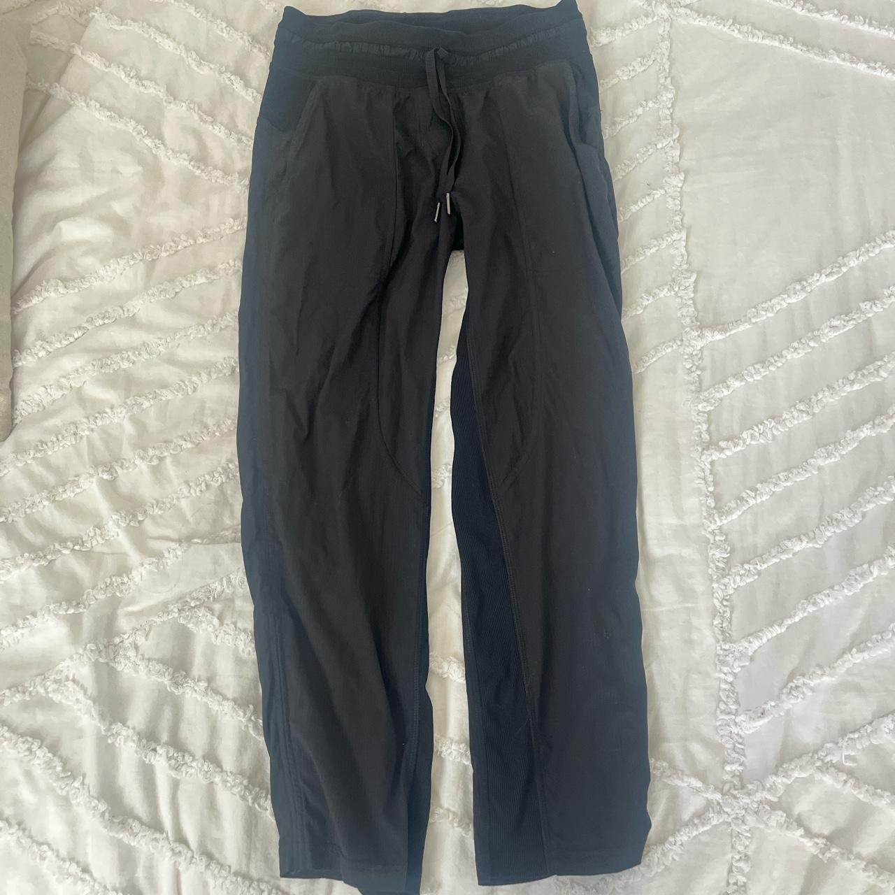 Lululemon Women's Bottoms | Depop