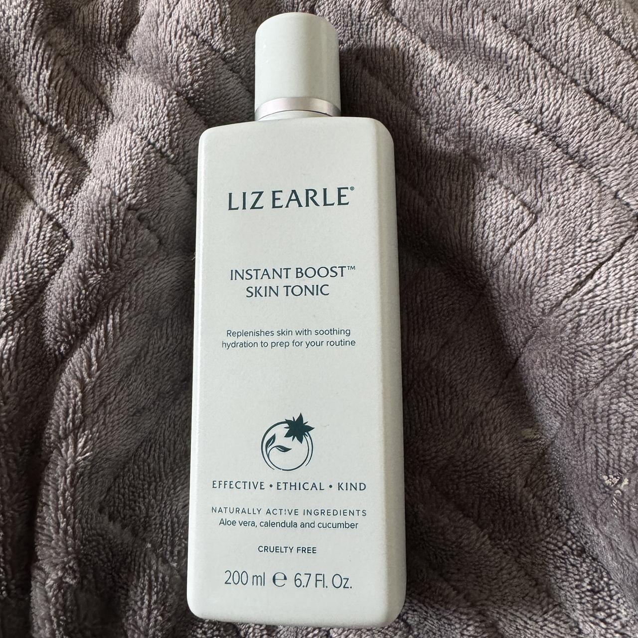 Liz Earle instant boost skin tonic 200ml Unused - Depop