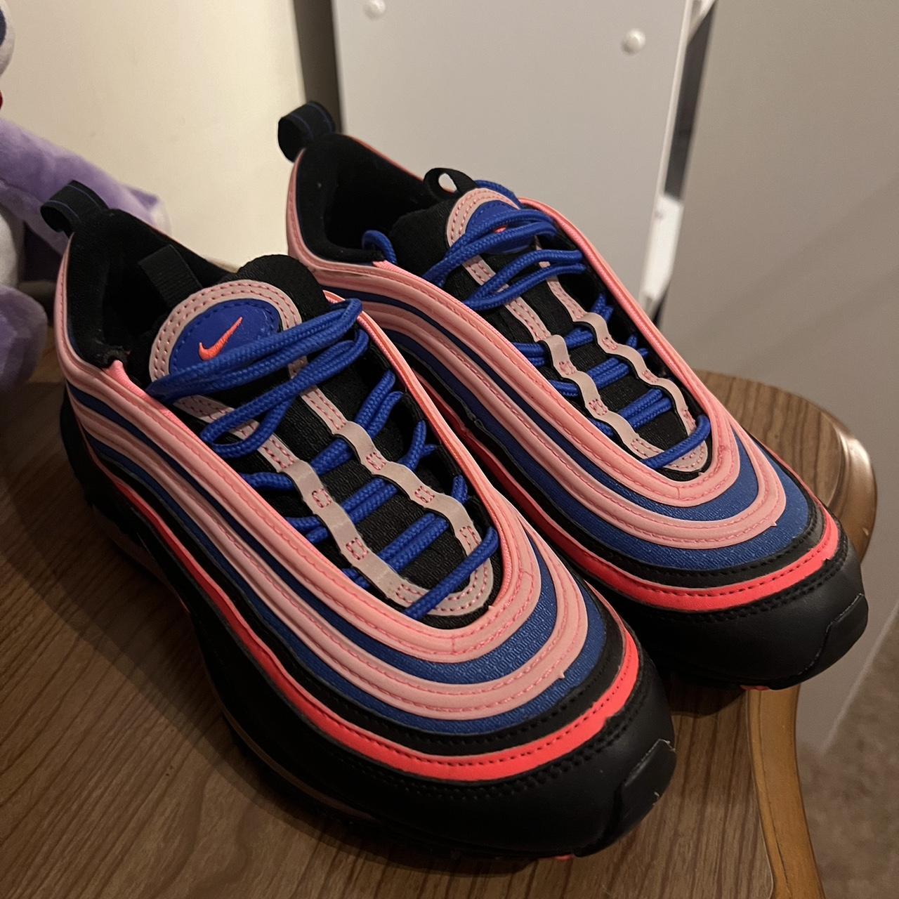 pink and black 97