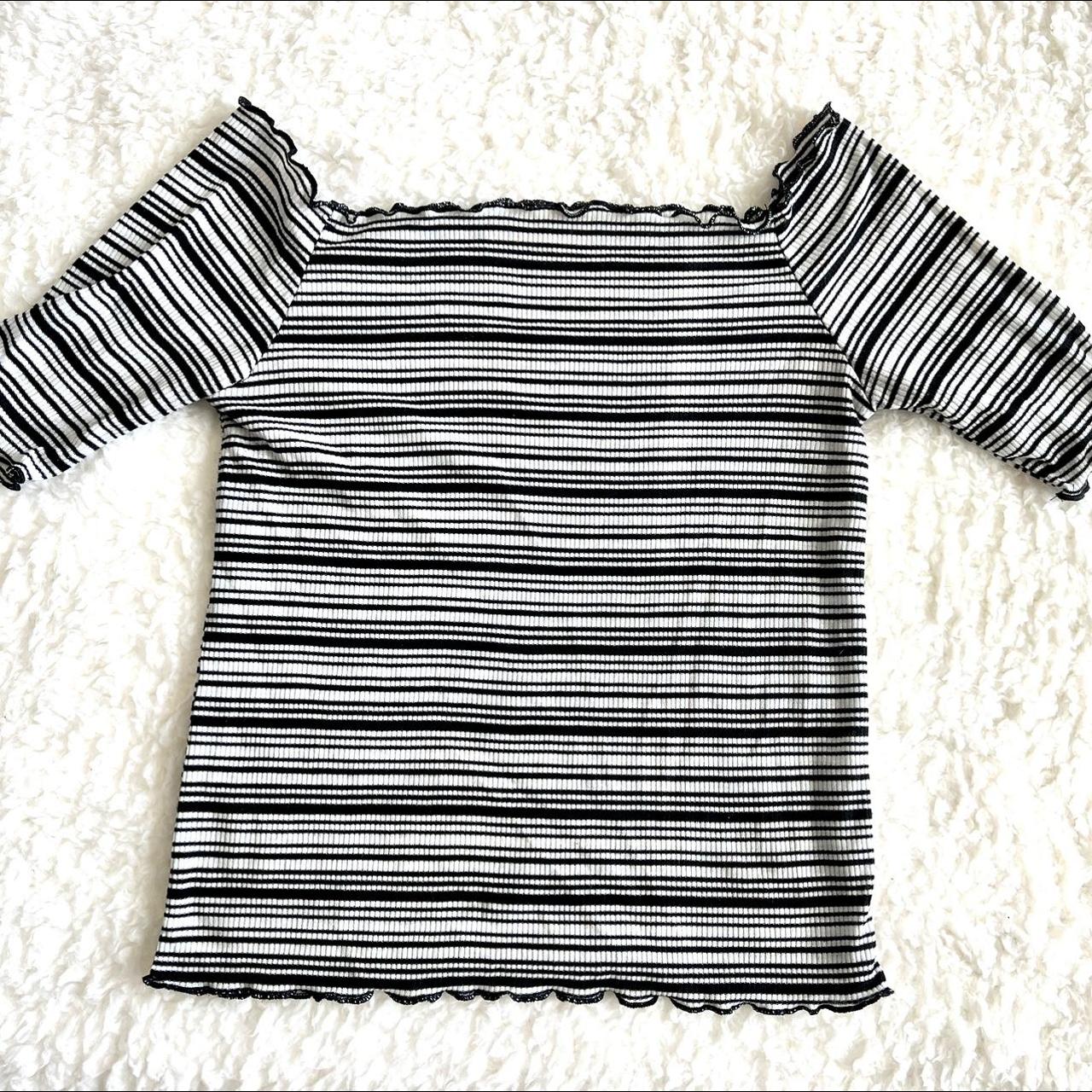 Off the shoulder black & white stripe t-shirt #90s - Depop