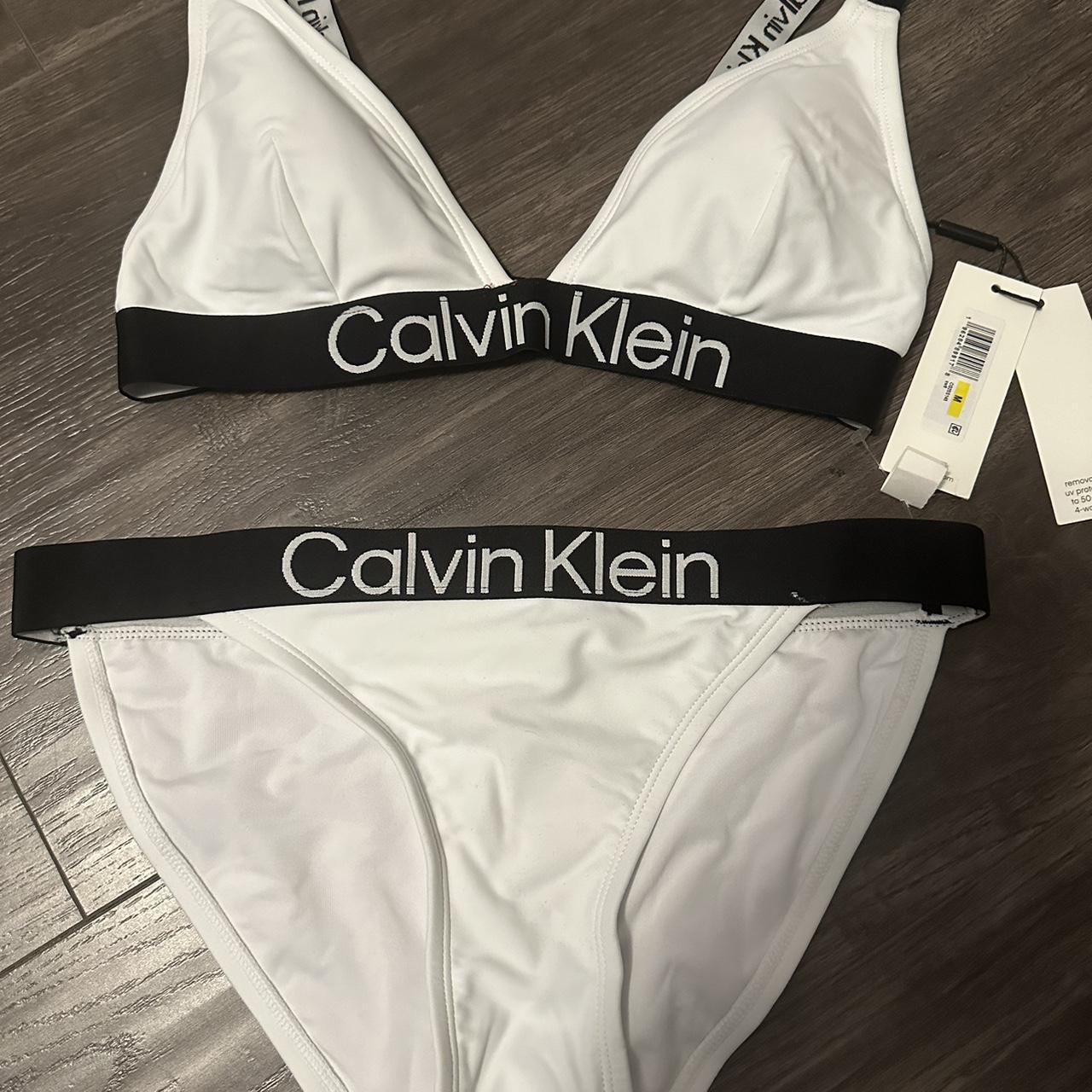 NWT Calvin Klein Women's Side Button Zipper Light - Depop