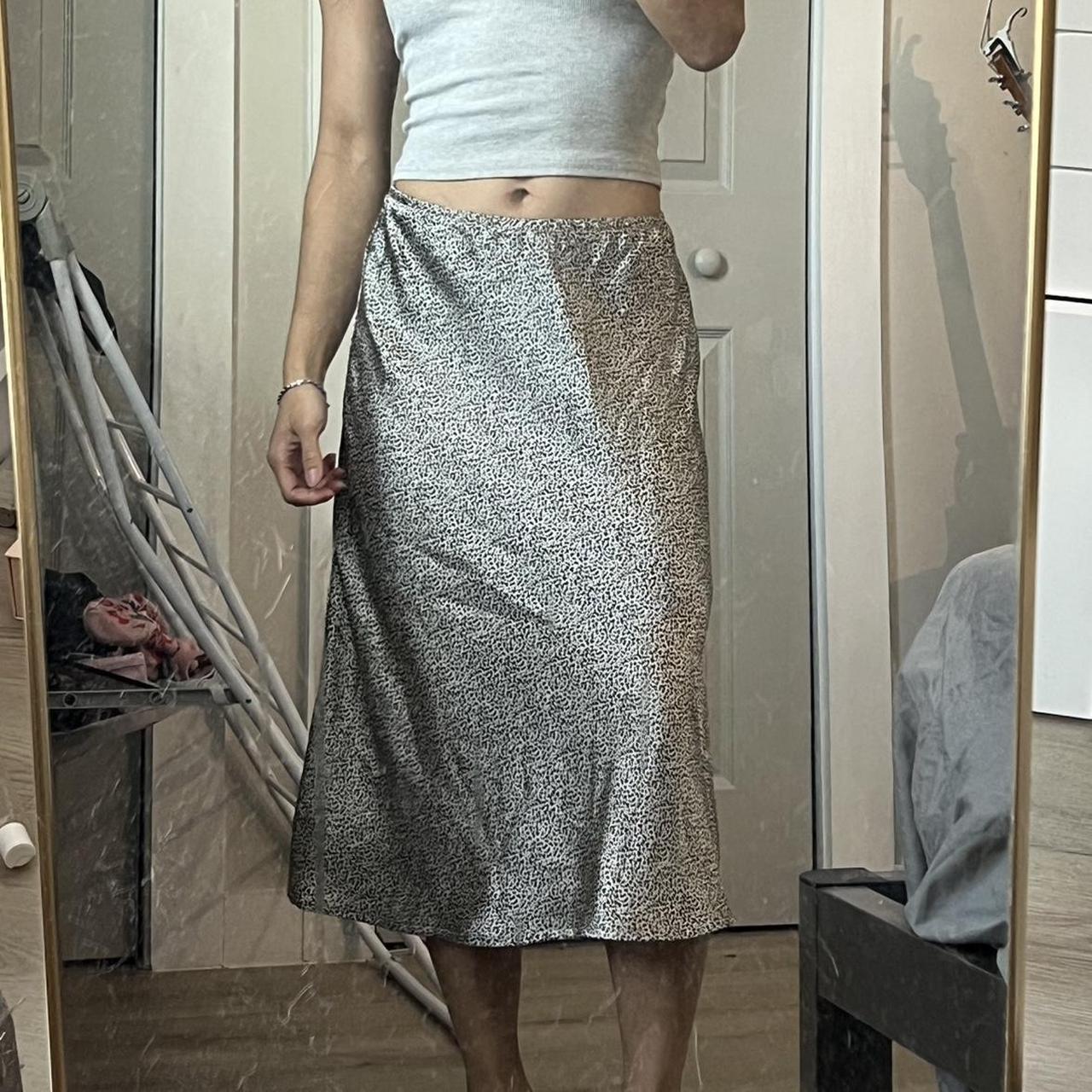 item listed by emilyzengers