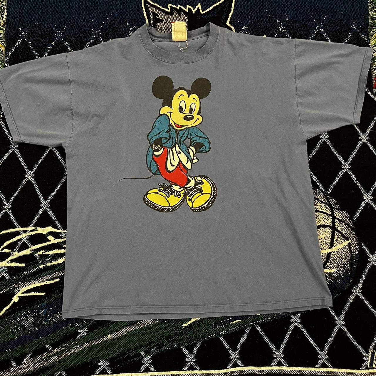 Vintage 90s Mickey USA Disney Store T-shirt Cool - Depop