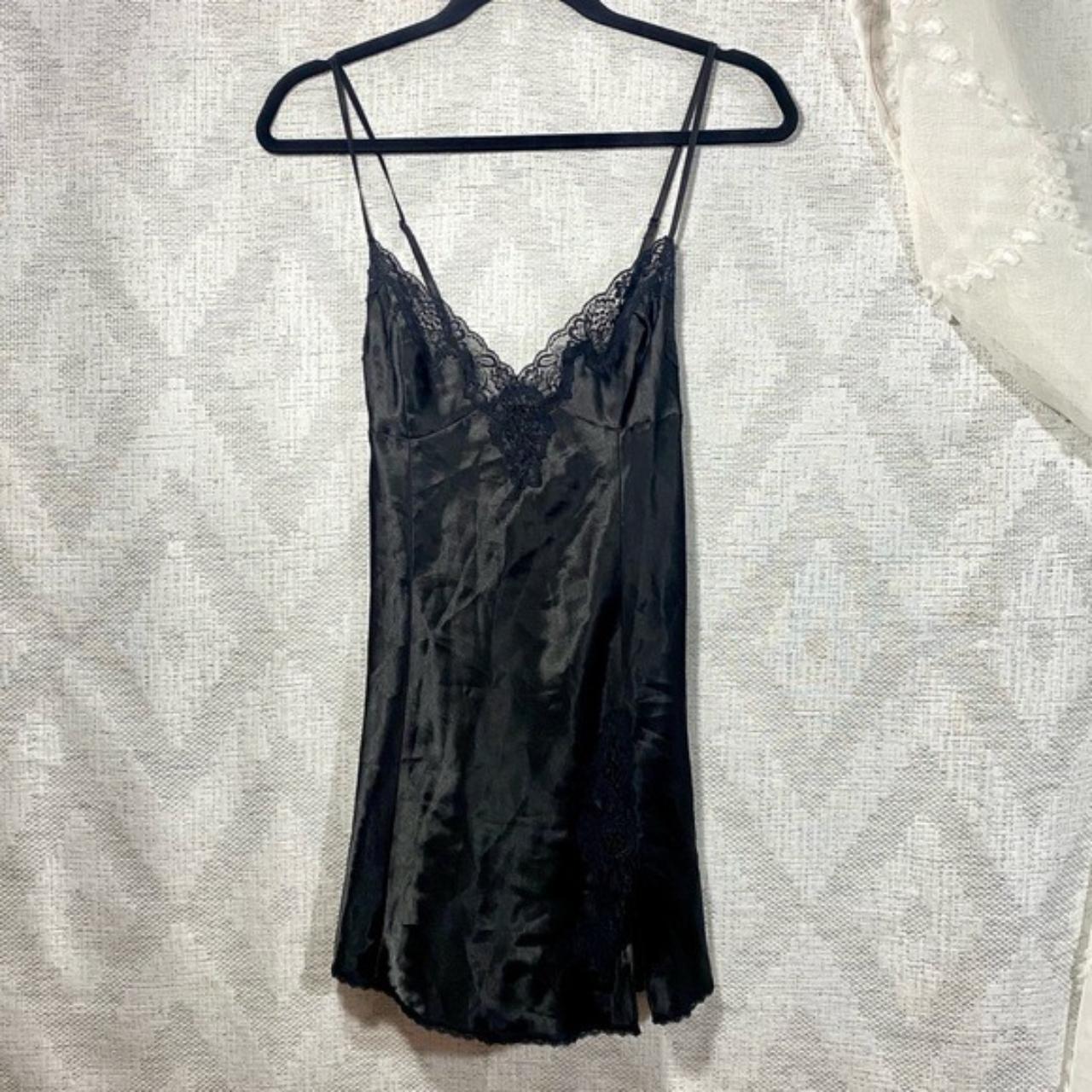 item listed by wanderthrufashion