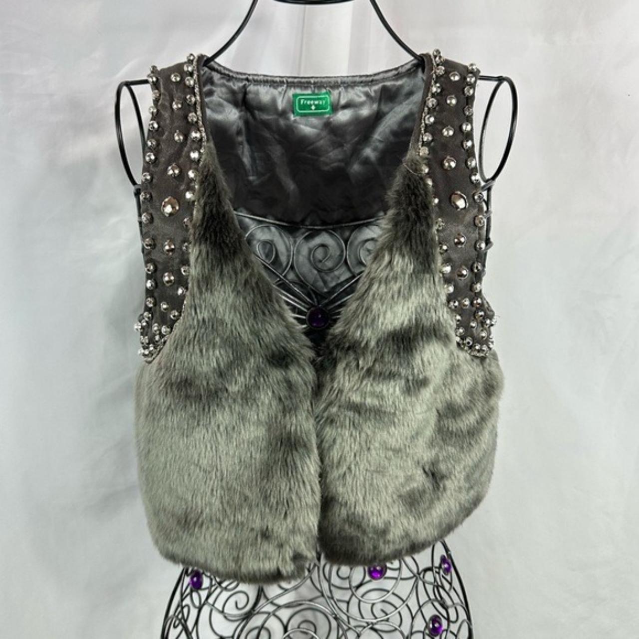 item listed by wanderthrufashion