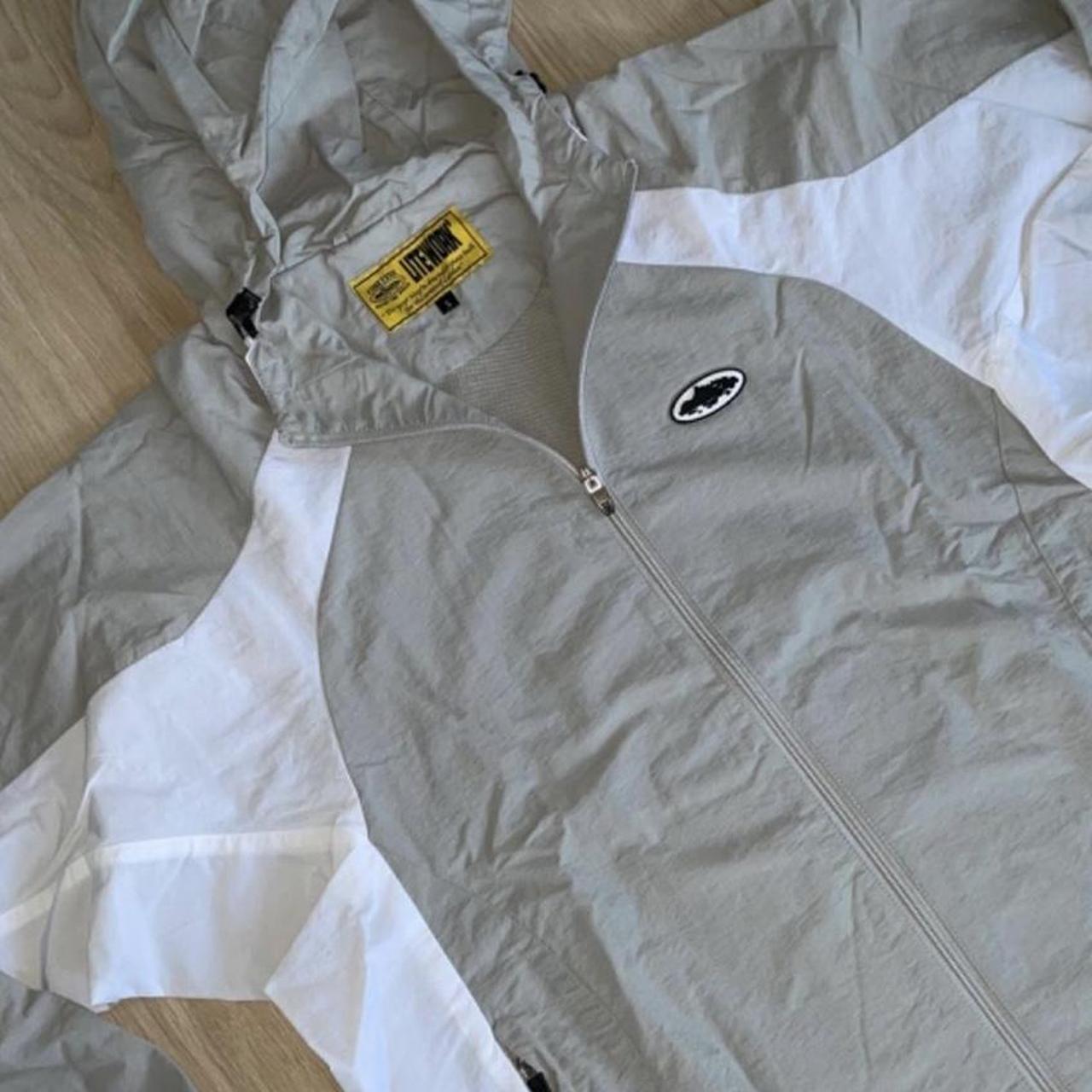 Corteiz Men S White And Grey Jacket Depop