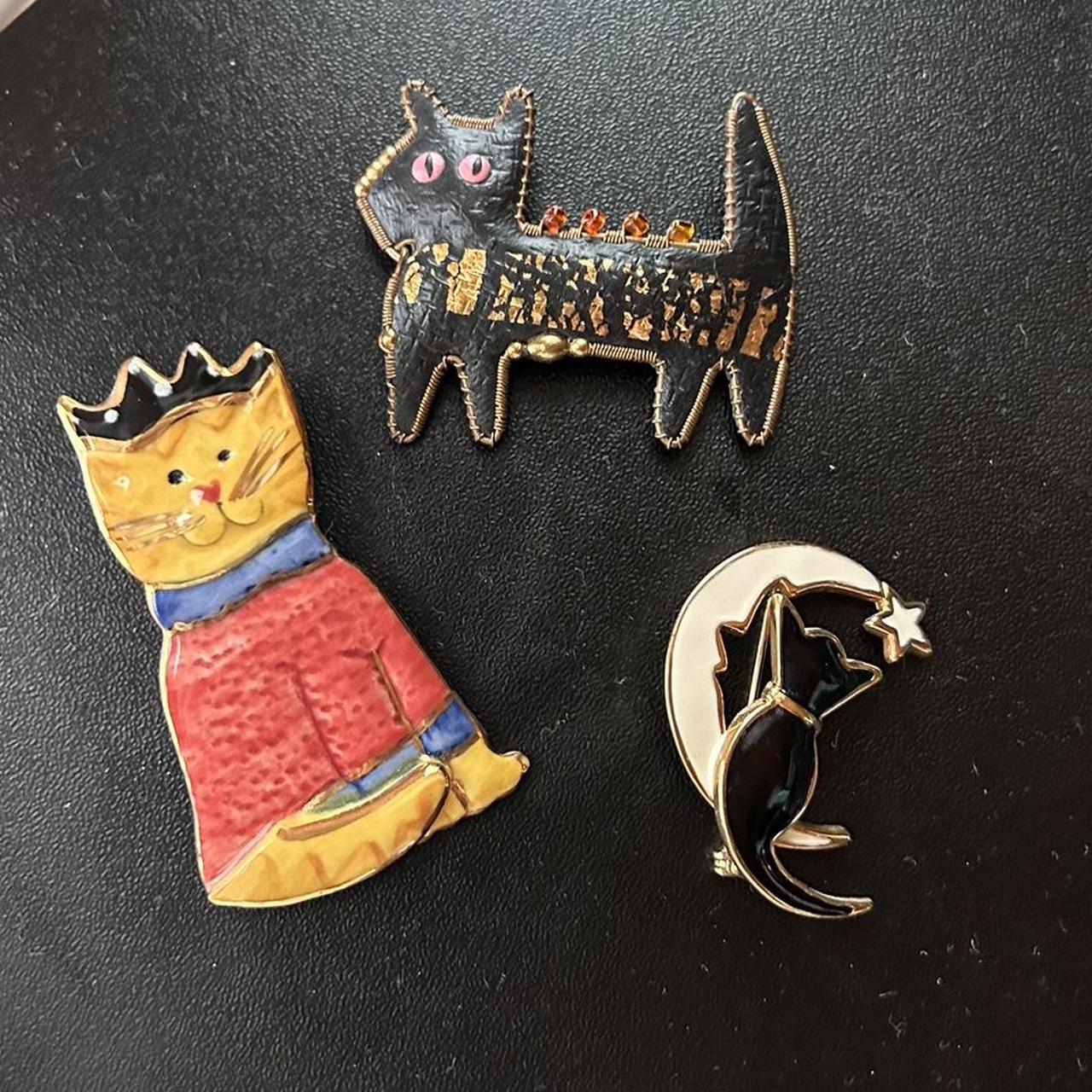 Cat brooches on sale for sale