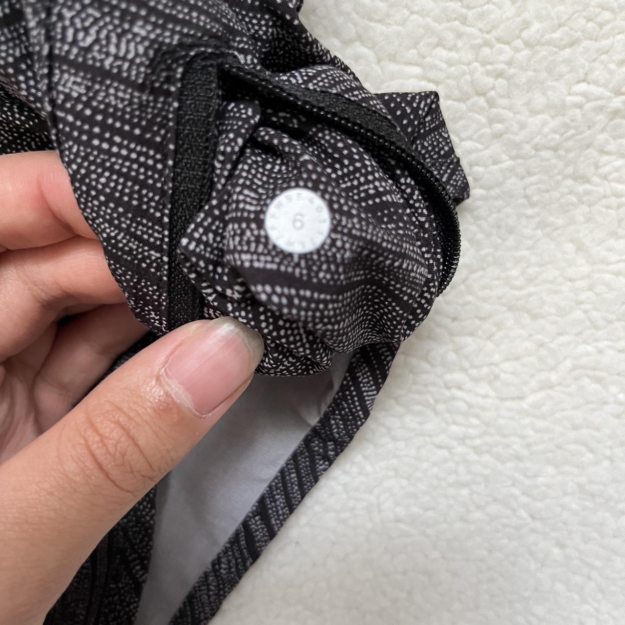 Lululemon Women's Grey Shorts Depop