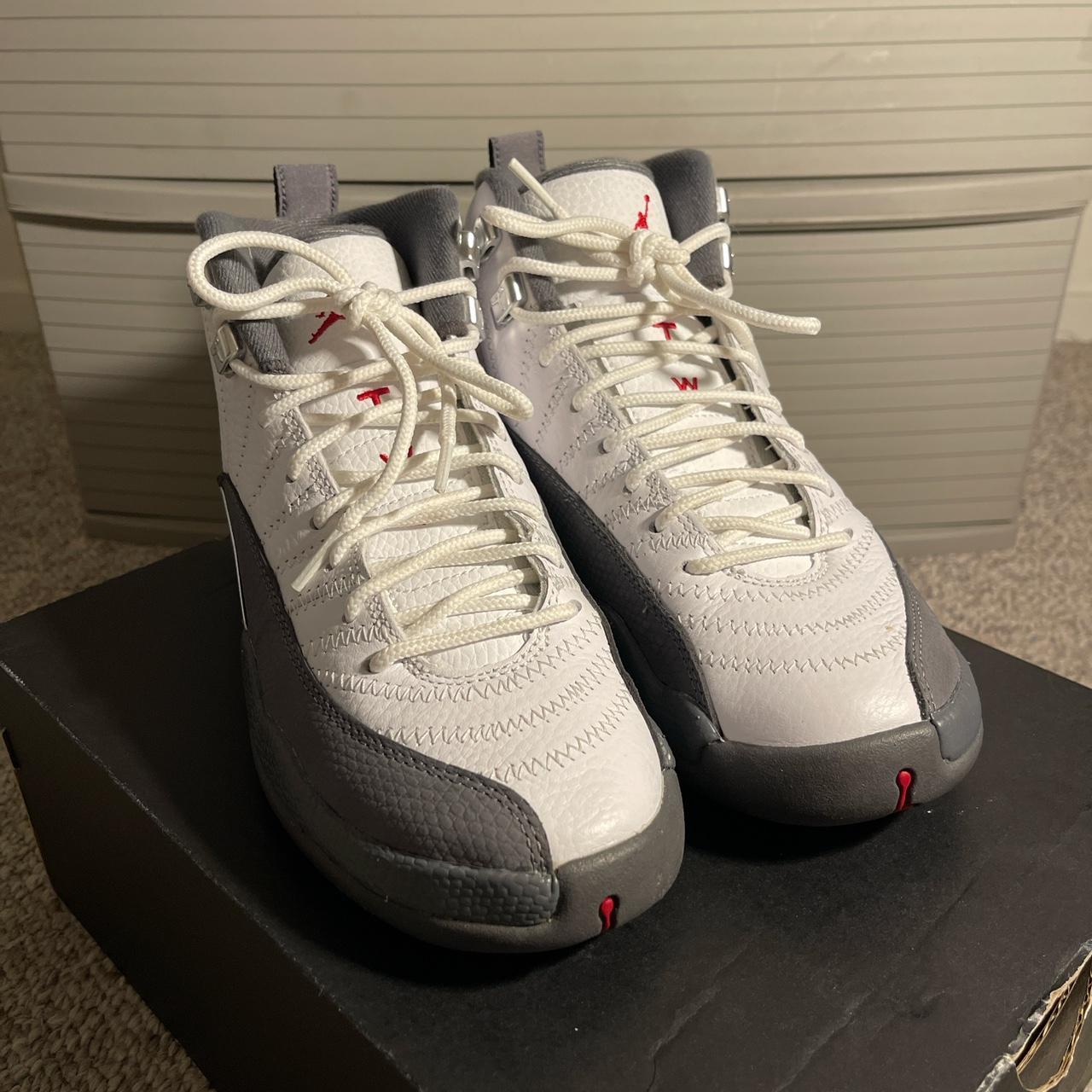 Foot White And Grey Jordan 12s Air Jordan Retro 12 Stealth White