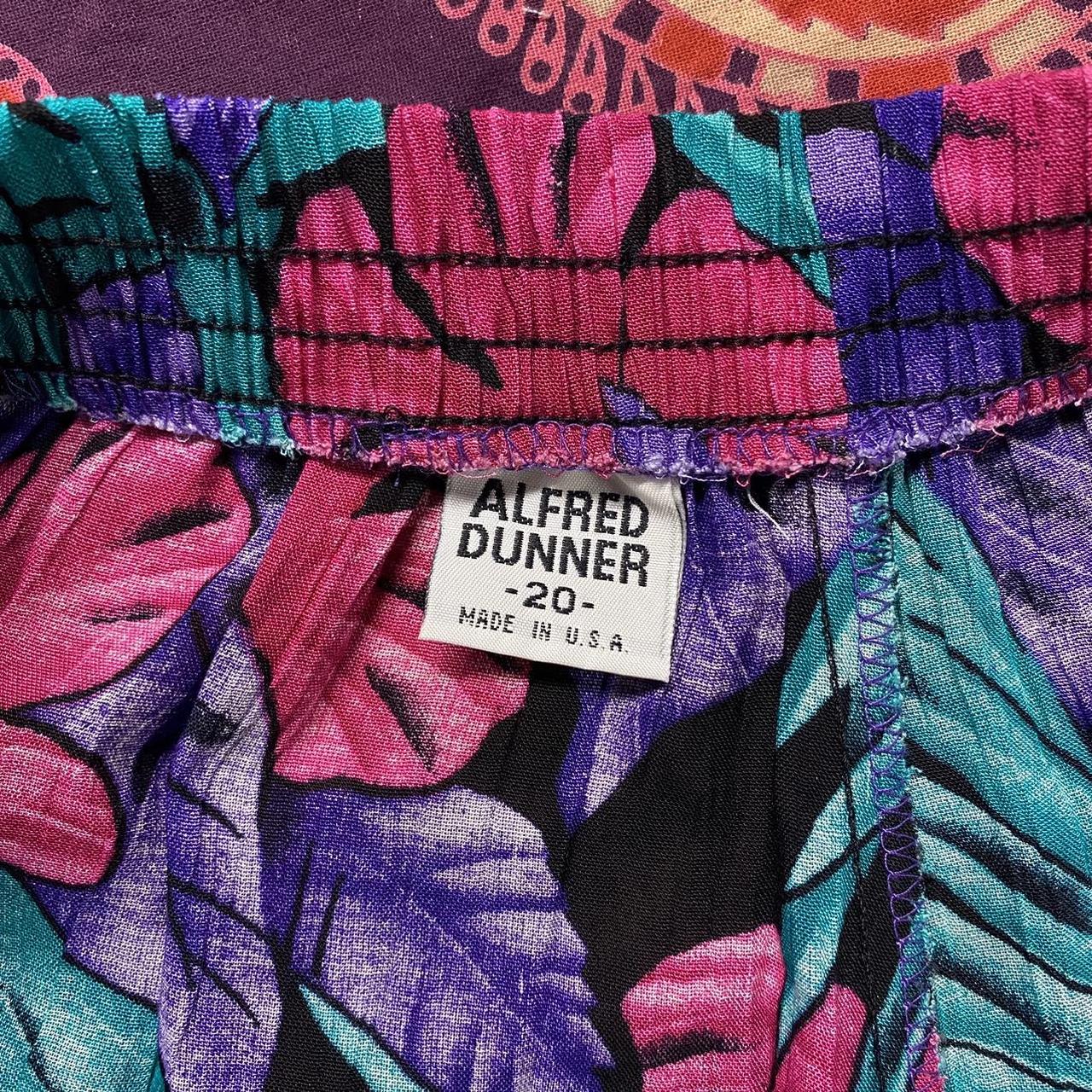 VTG alfred dunner tropical theme maxi skirt... - Depop