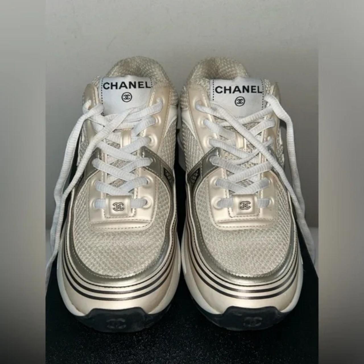 CHANEL 23A Laminated Calfskin Stretch CC Women's... Depop
