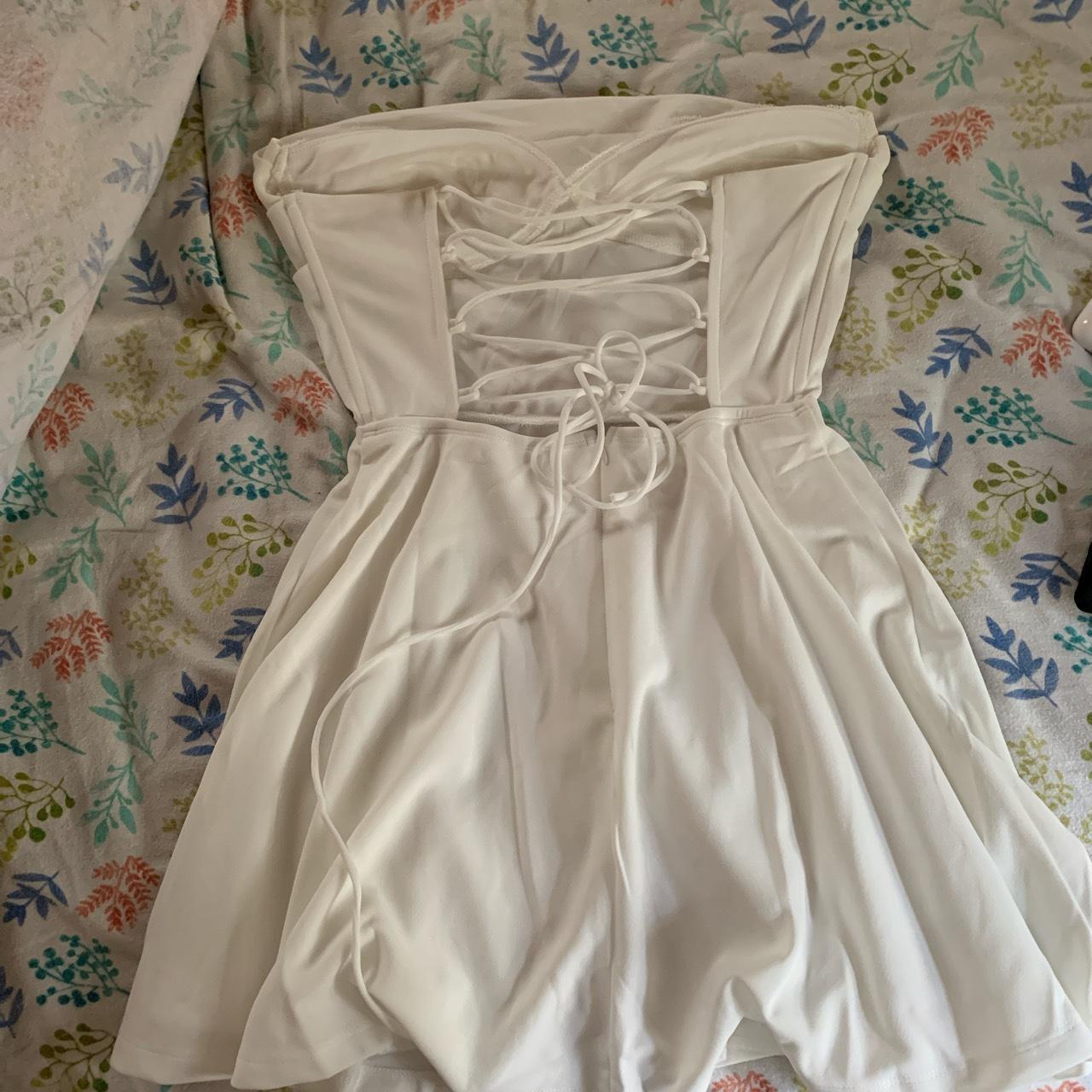 White Lucy in the sky strapless dress - Depop