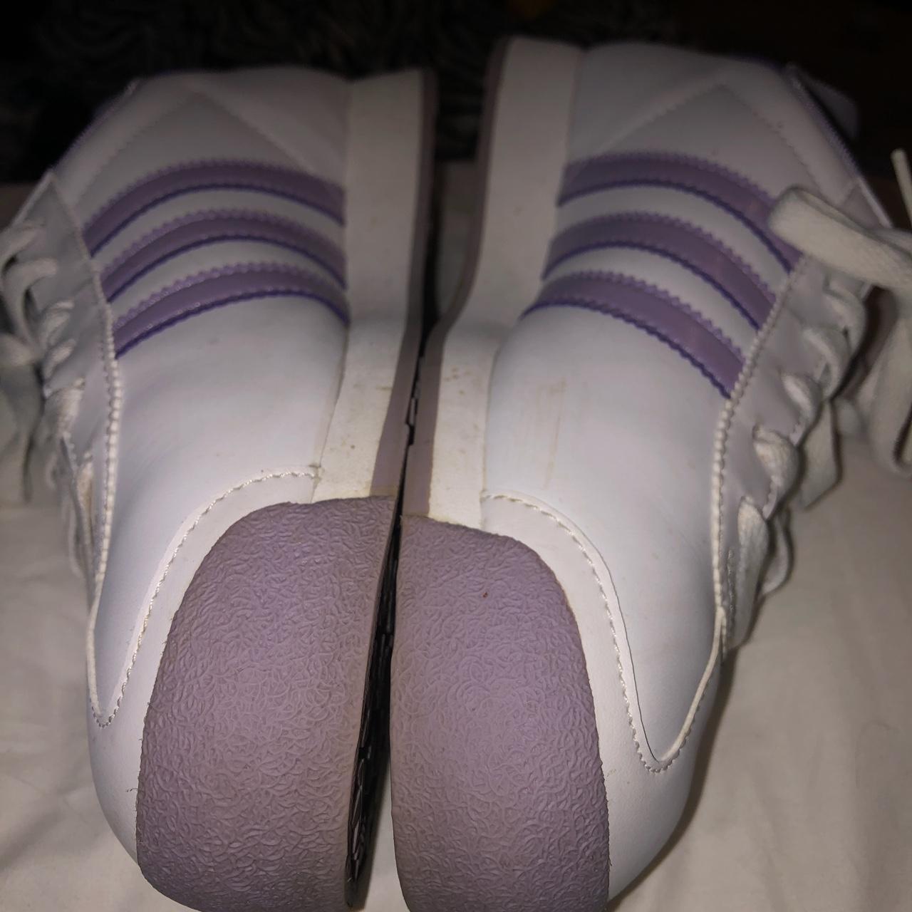 2011 Adidas Samoa sneakers lilac and white leather. Depop