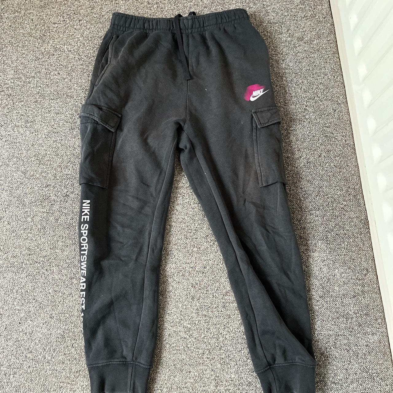 jd nike cargo joggers