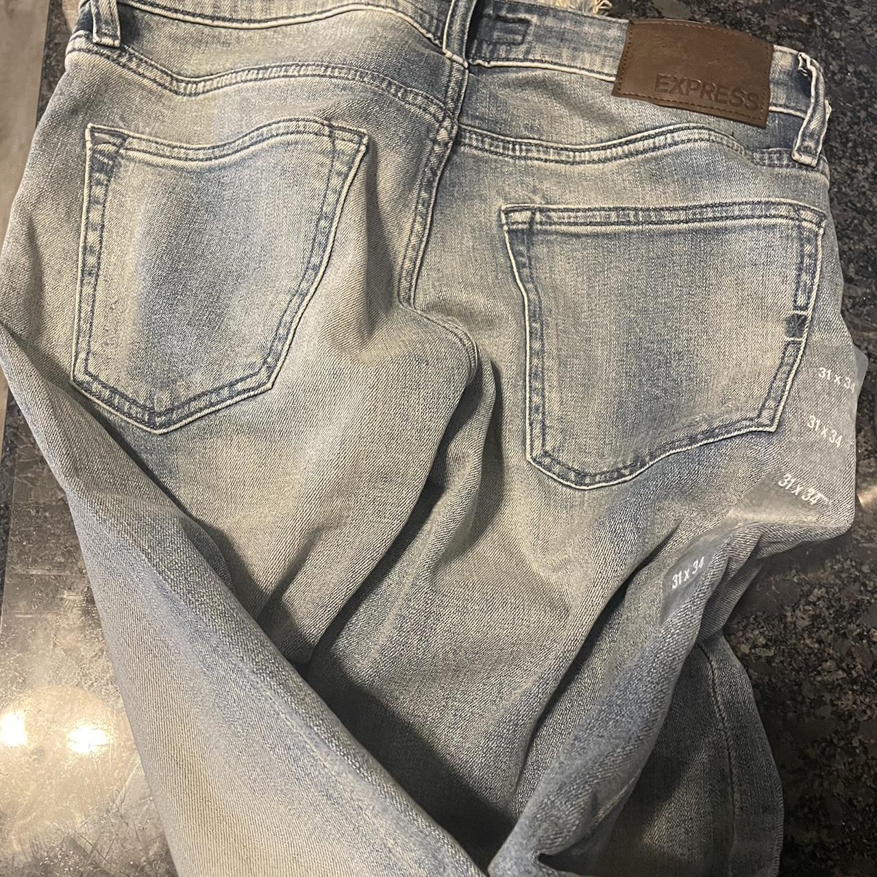 Express super skinny medium wash jeans stretch 31x34 - Depop