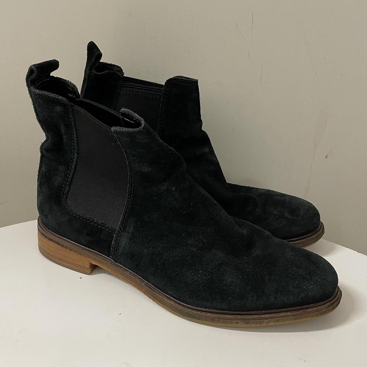 Clarks Dark Green Suede Chelsea Ankle Boots Size... - Depop