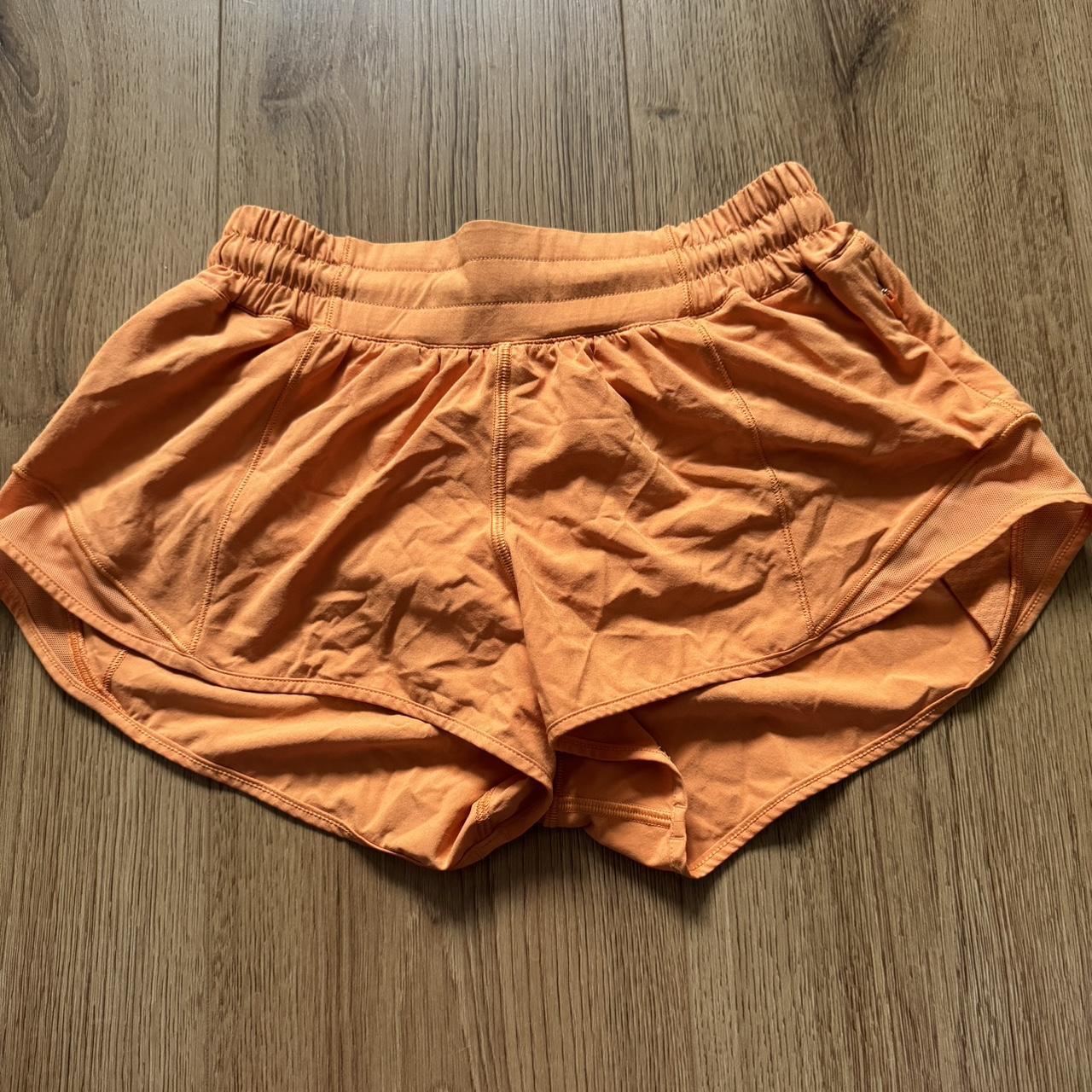 Lulu hotty hots 2.5 lr lululemon shorts US 4 UK... Depop