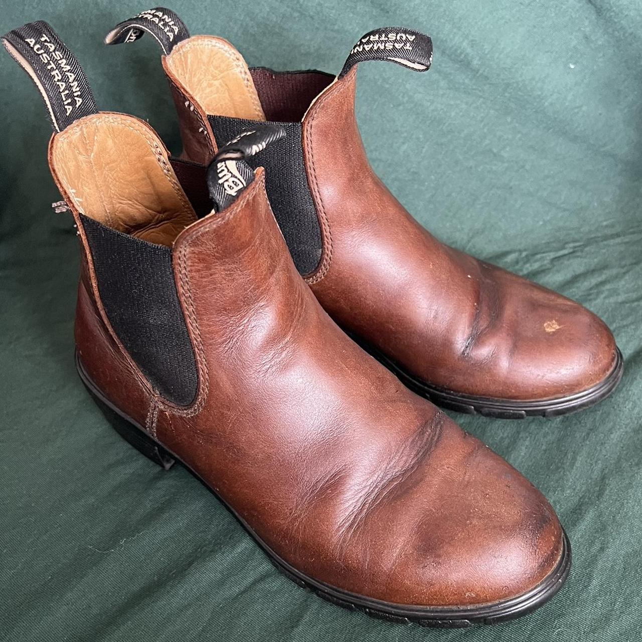 blundstones boots