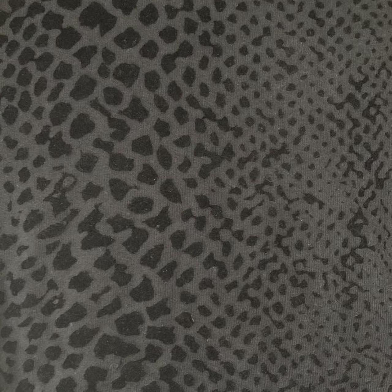 Rails Women's Sweatshirt - Black - XS – Rails Mar… - image 5