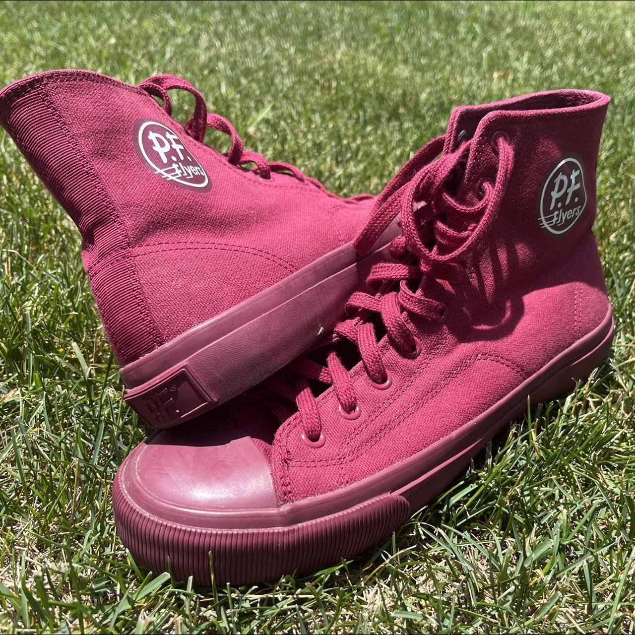 Burgundy deals pf flyers