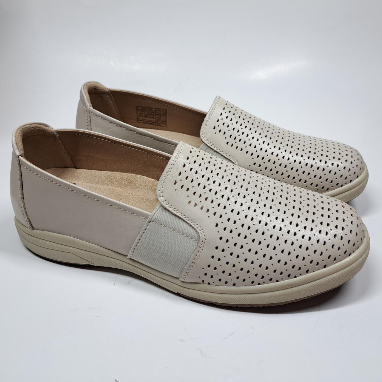 item listed by ginghamblue