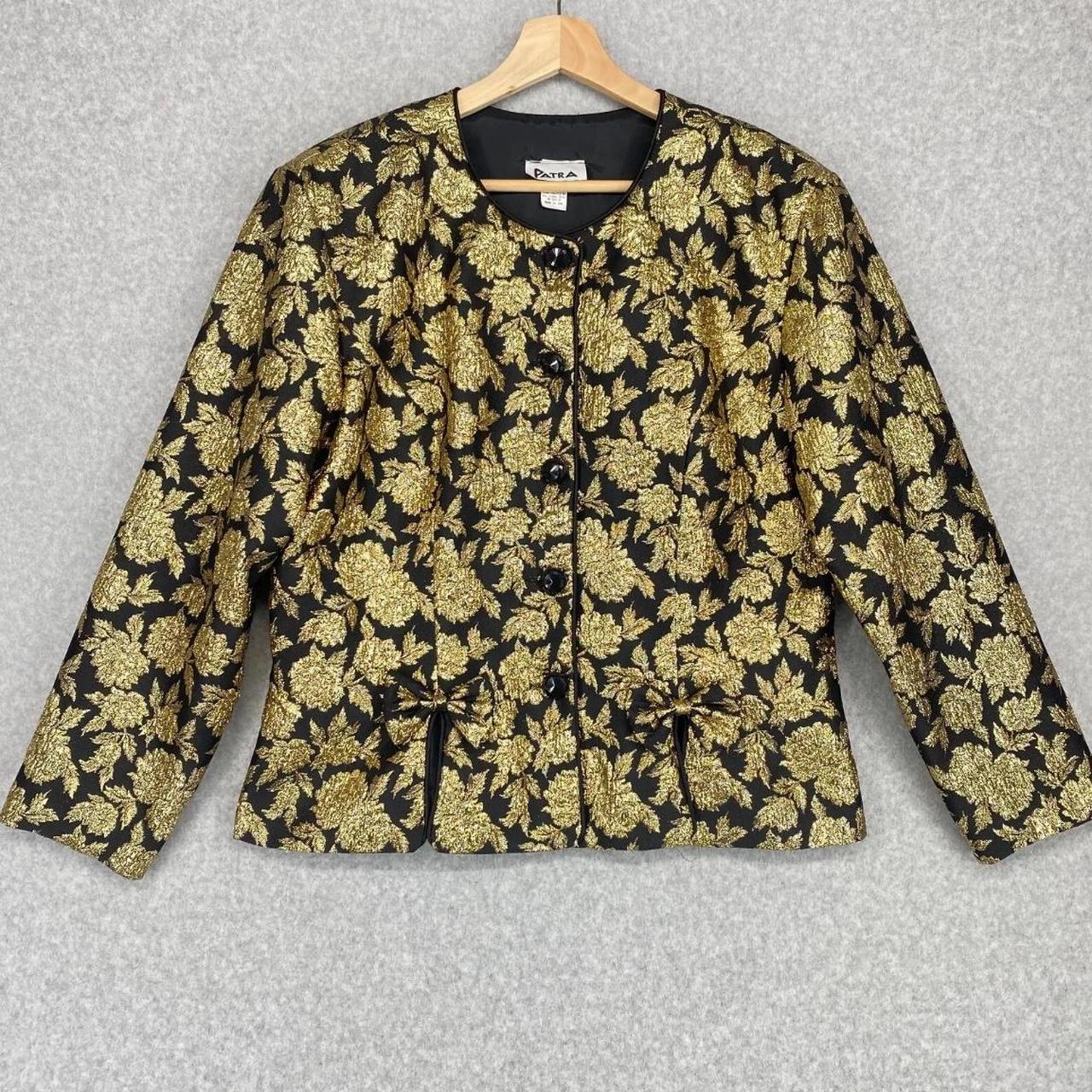 item listed by gunel2316