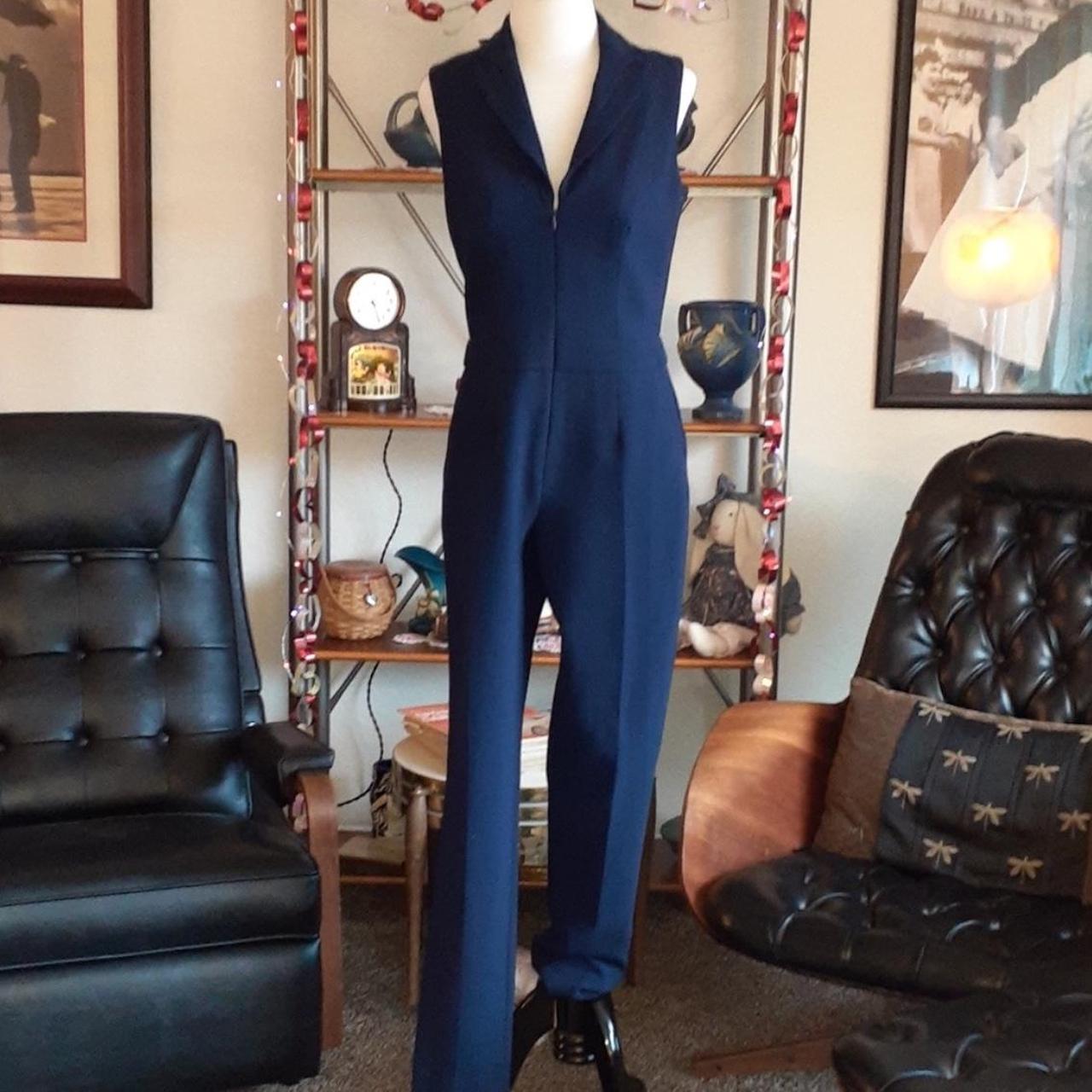 item listed by gunel2316
