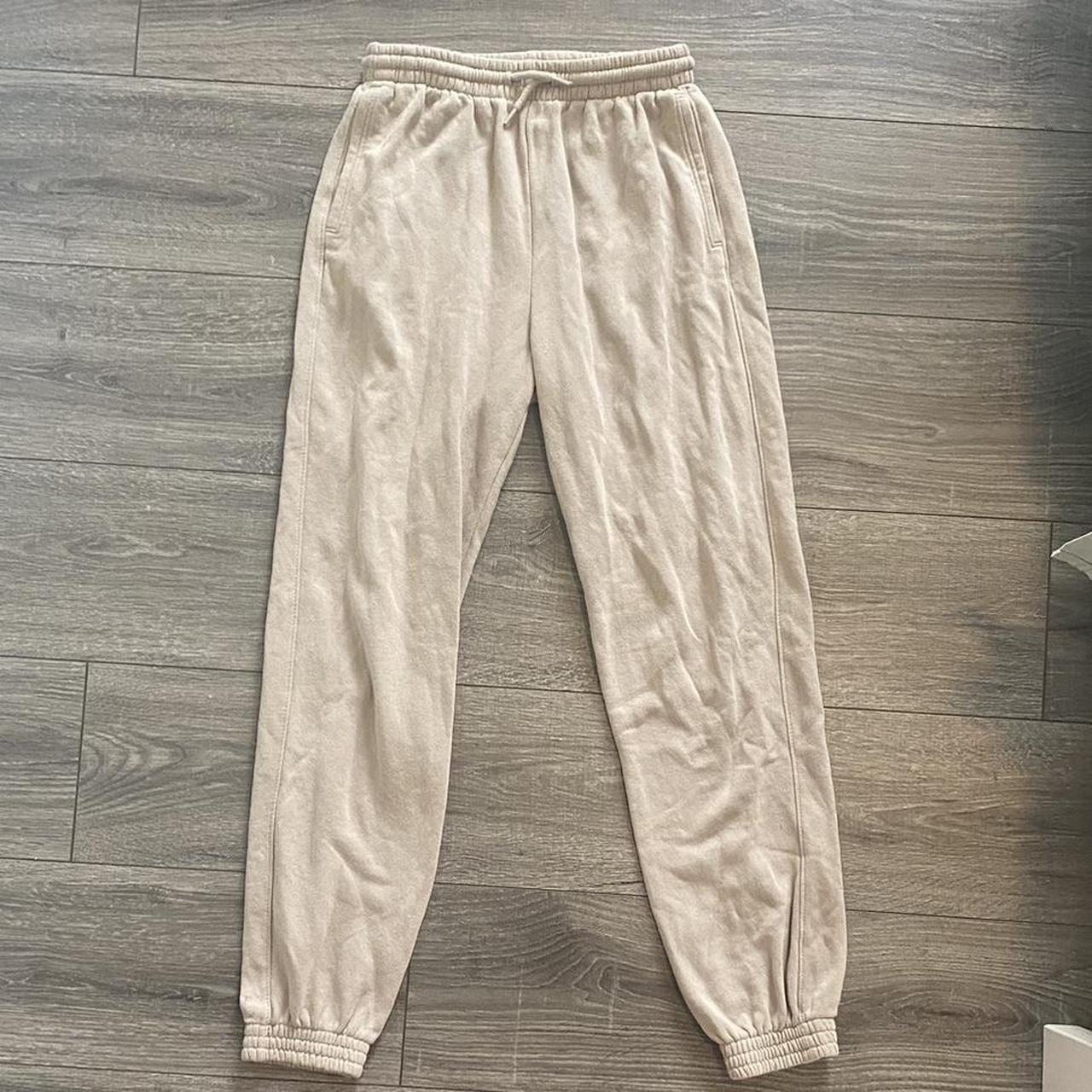 H&m store divided sweatpants