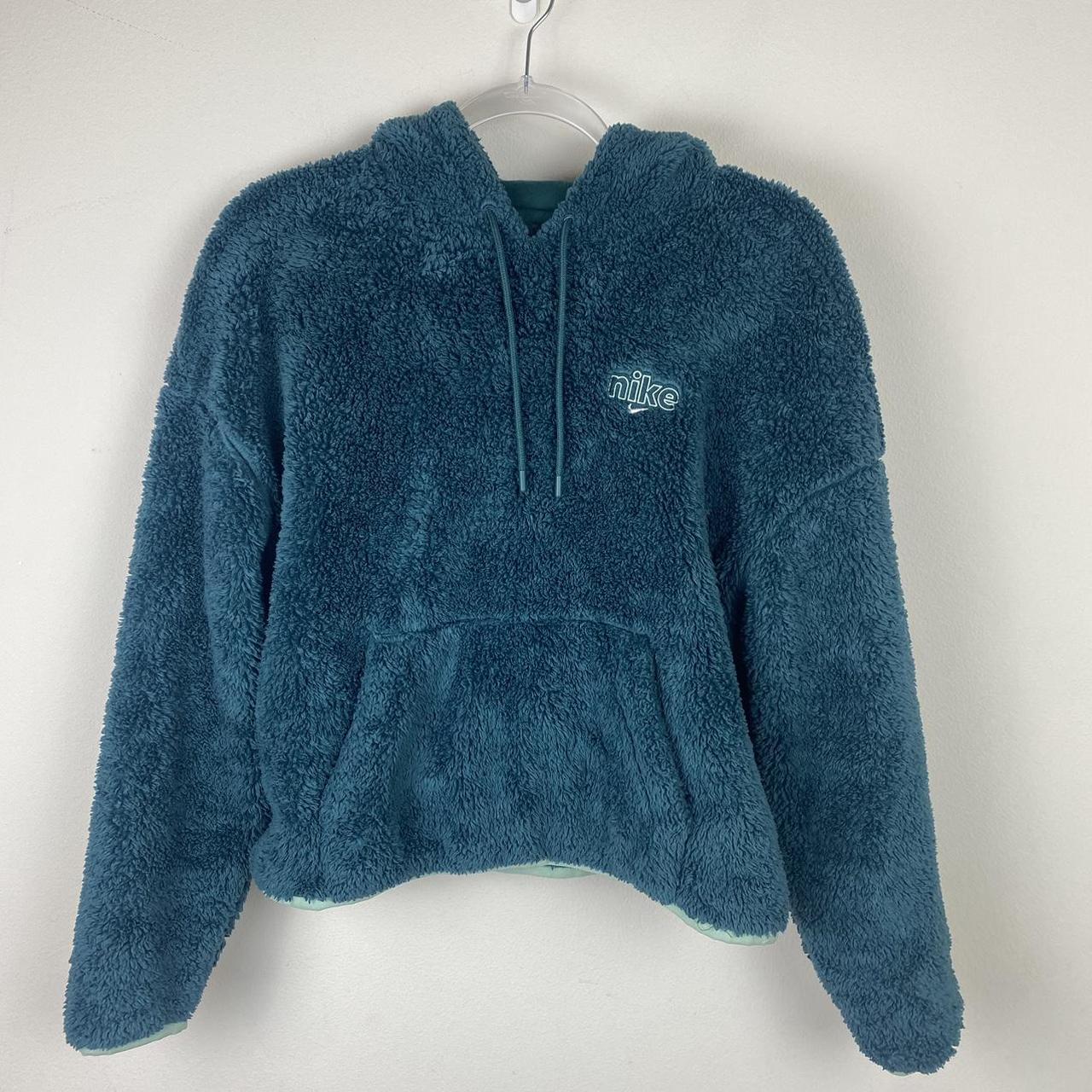 Fuzzy nike outlet sweatshirt