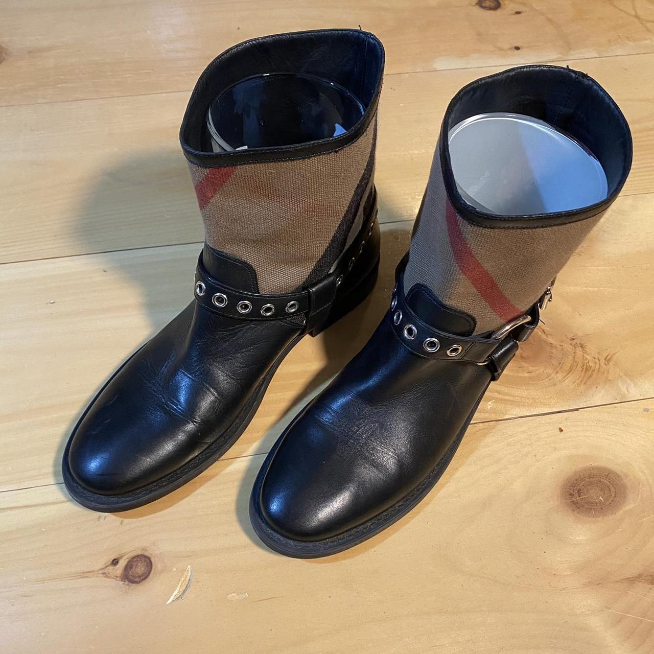 Burberry zane clearance rain boots reviews