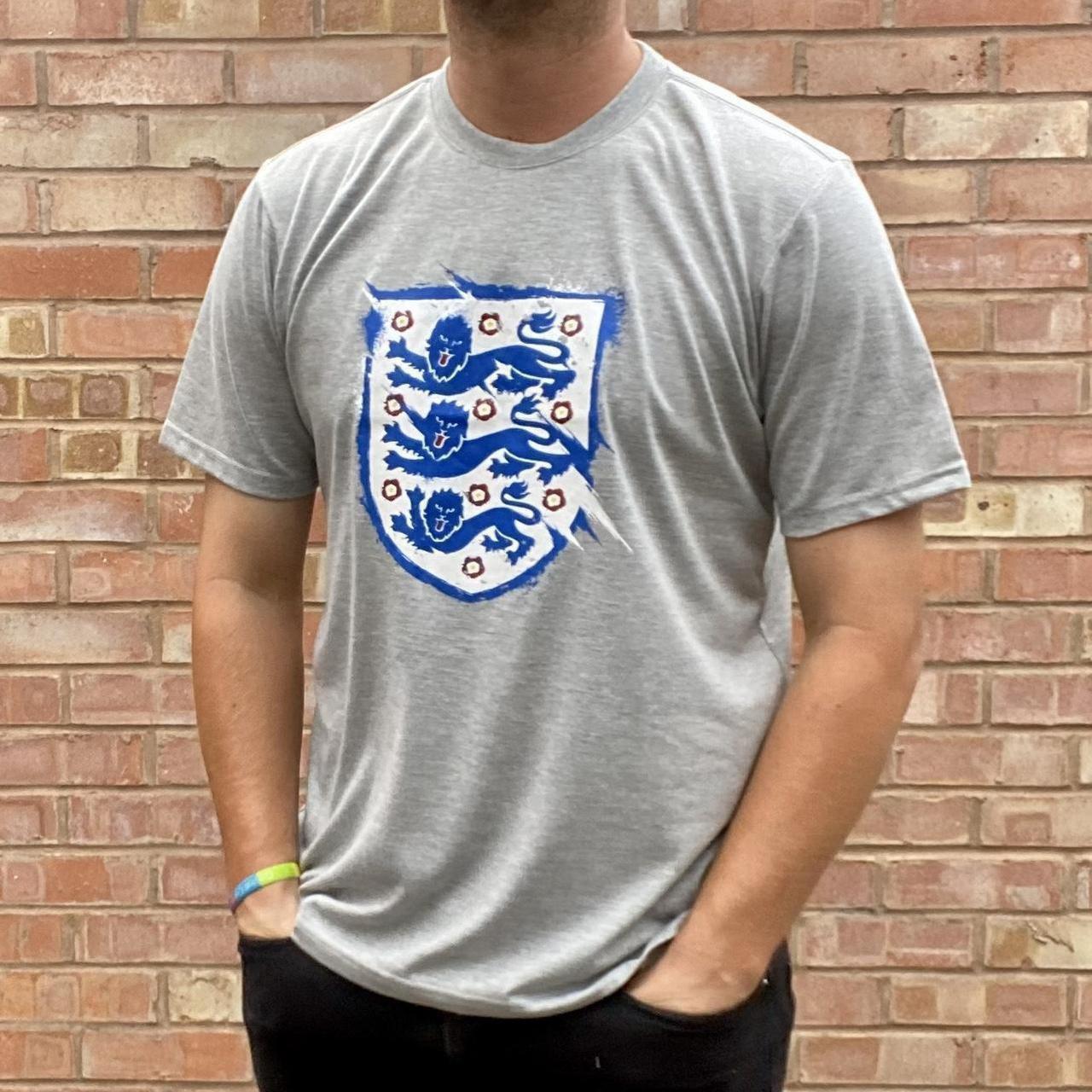 Official England 3 Lions grey tee shirt Men’s grey... - Depop