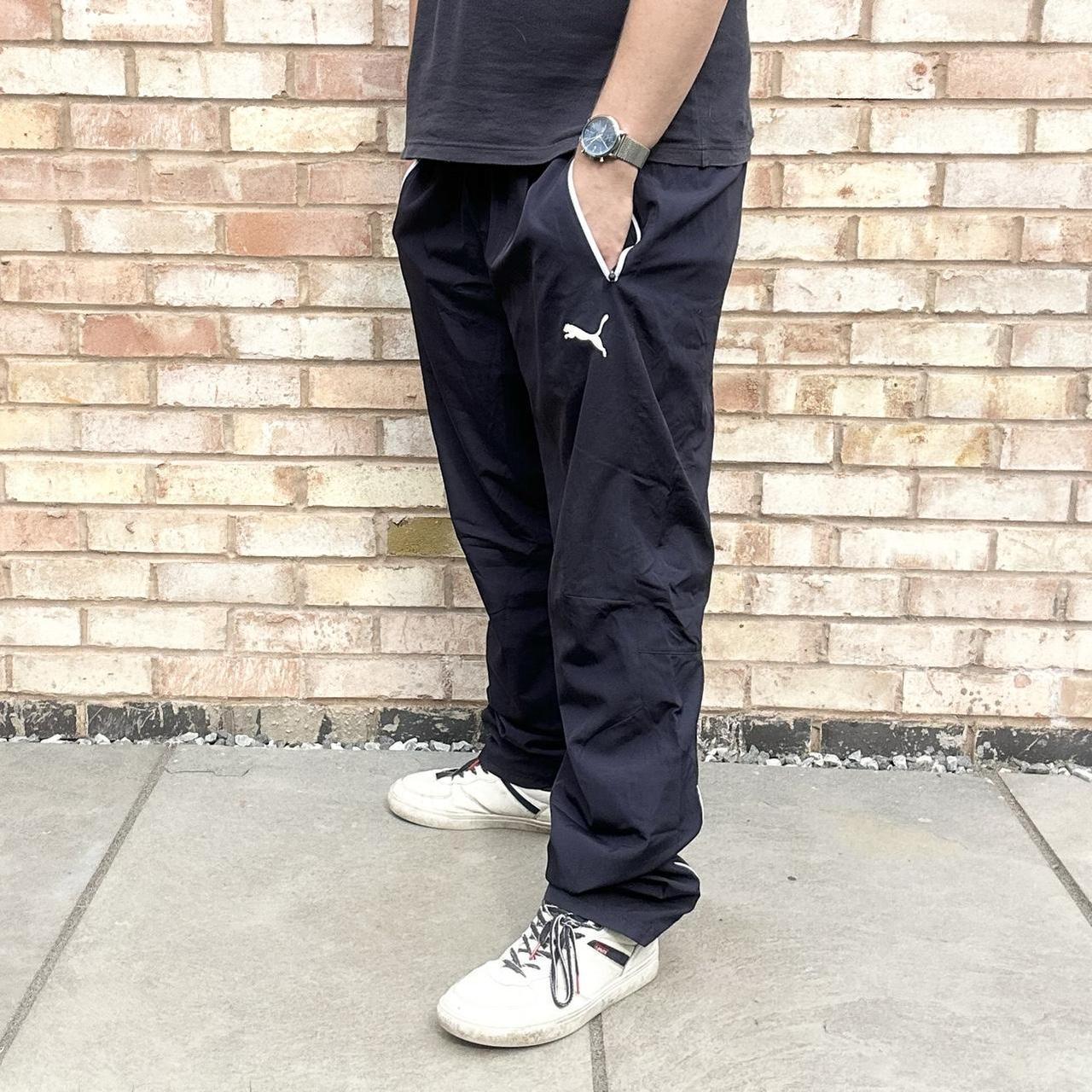 New Mens PUMA Sweat Pants Tracksuit Bottoms Jogging Trackies Joggers Black  Grey