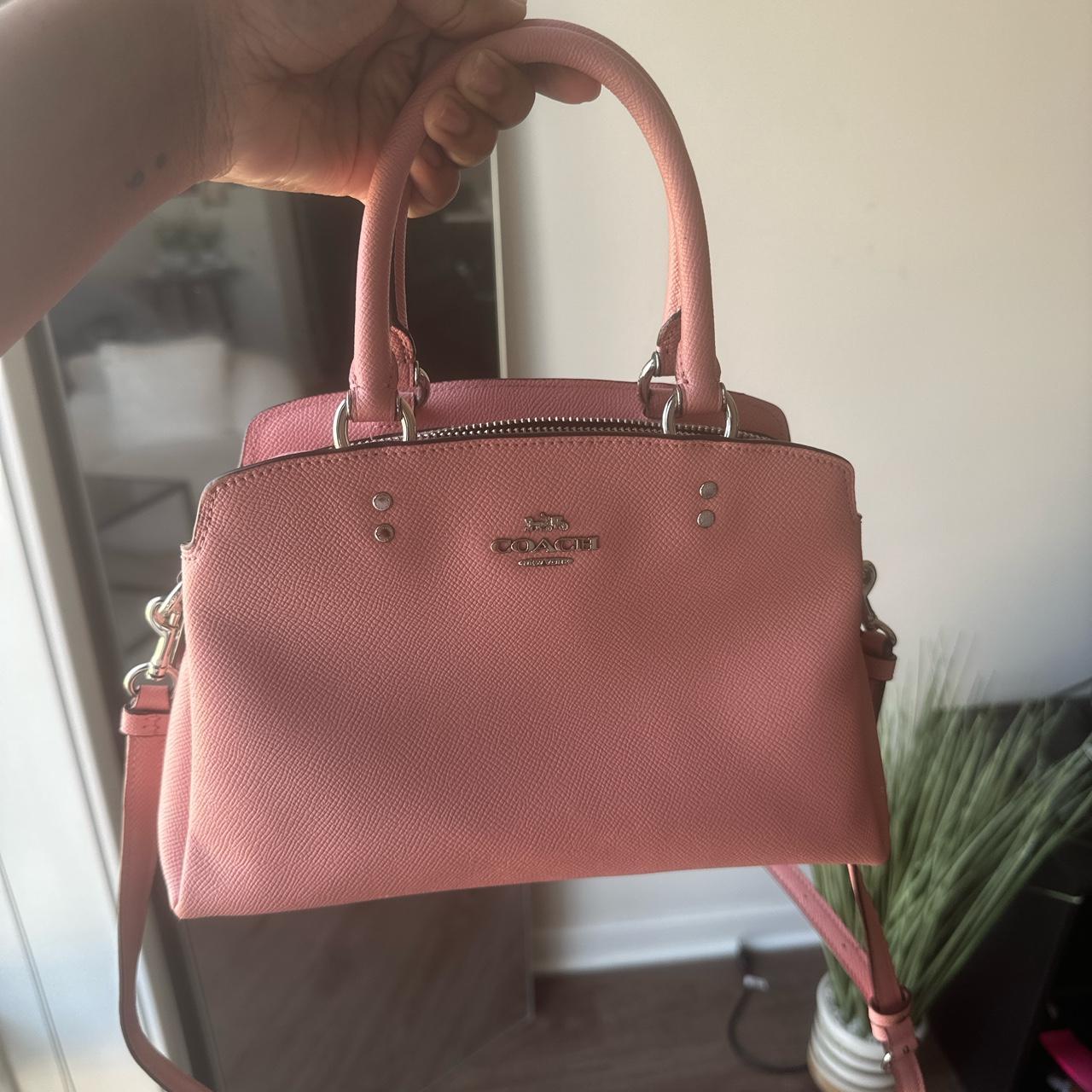 COACH Lillie Carryall in Pink