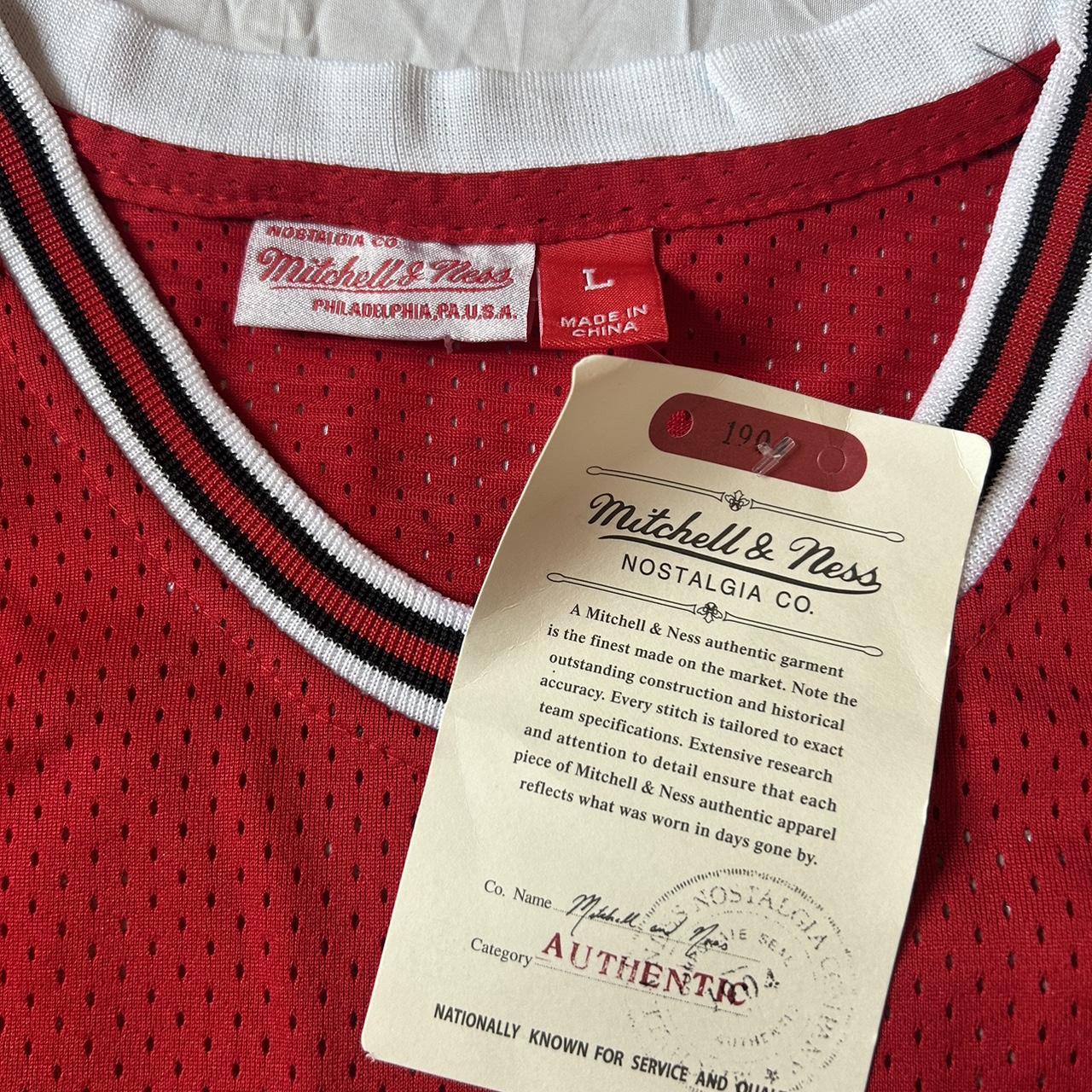 Mitchell & Ness Men's Top - Red - L