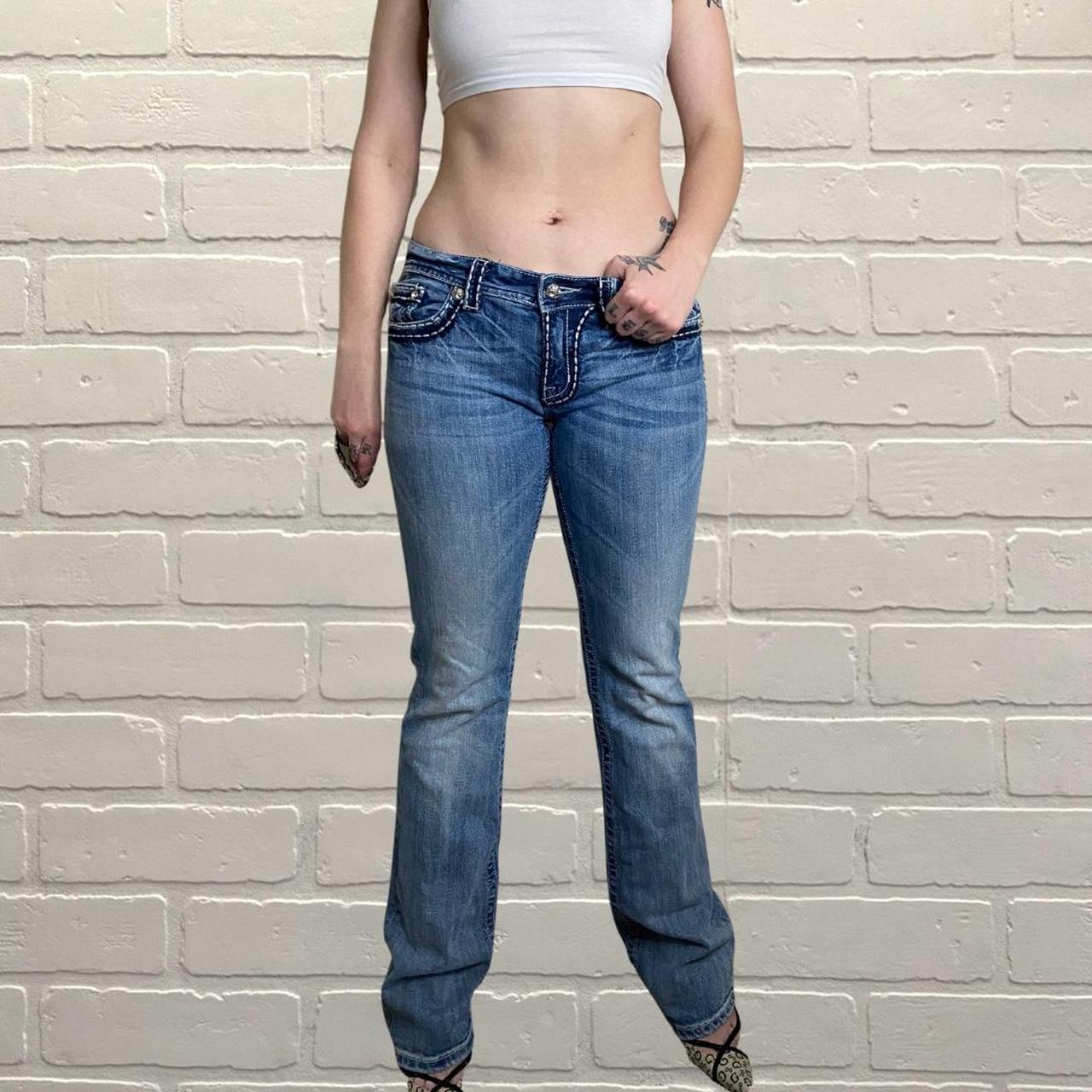 Y2K Low Rise Flare Jeans Wanna look like you're - Depop