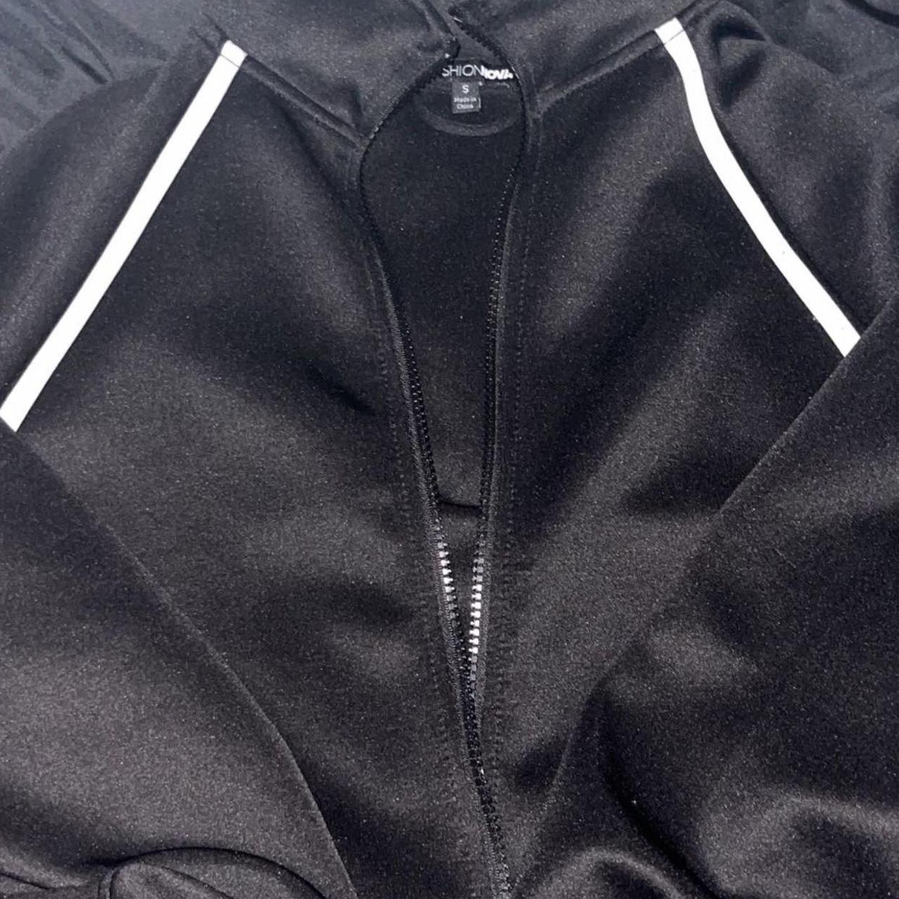 Fashion Nova Women's Black Hoodie Depop