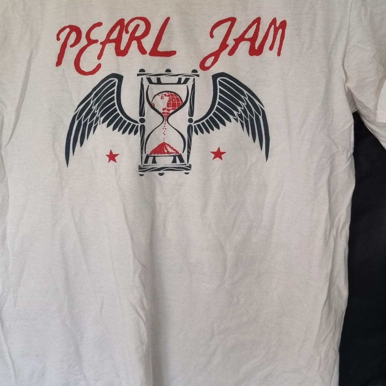 VINTAGE Y2k Pearl Jam Band Shirt •Great condition - Depop