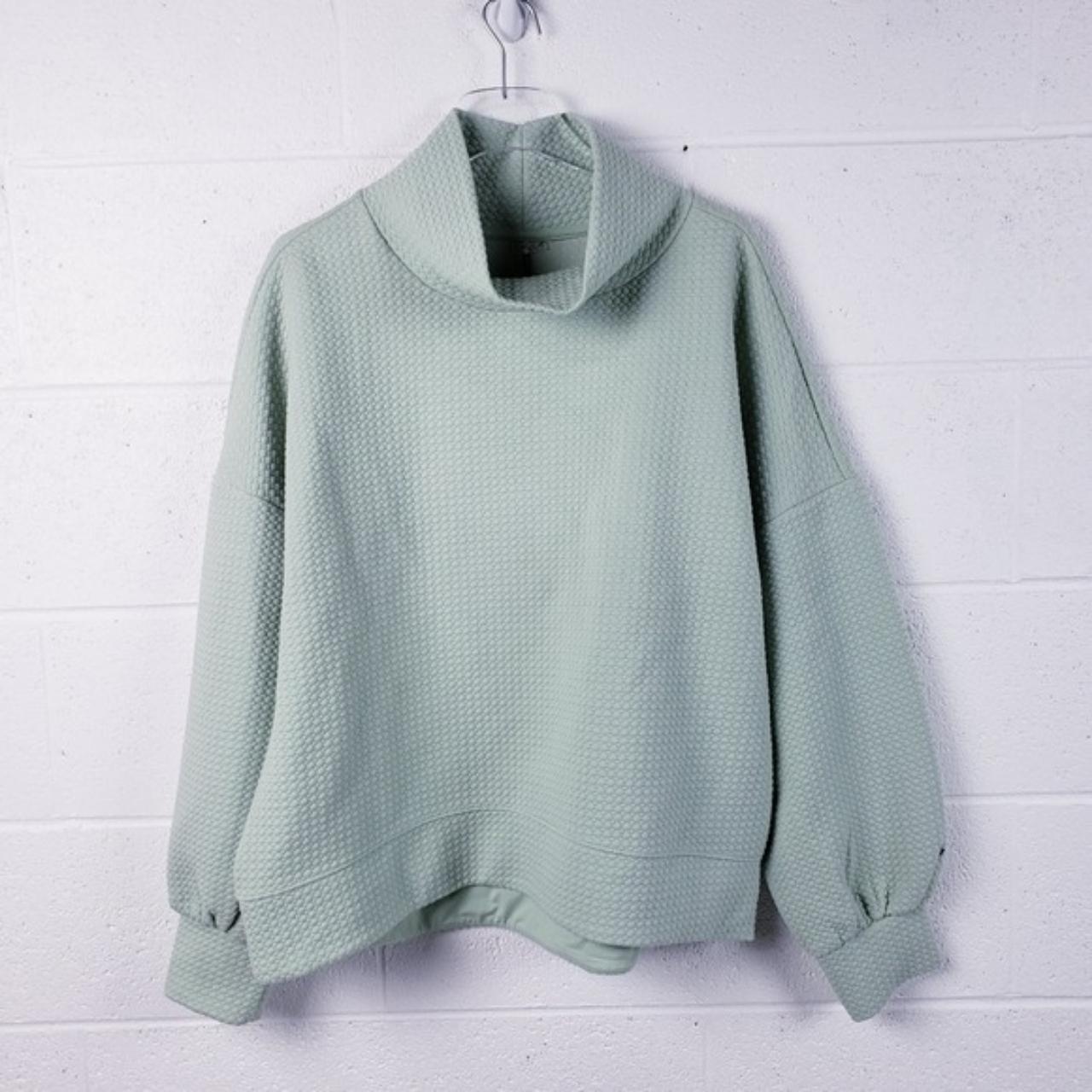 item listed by rejentrends