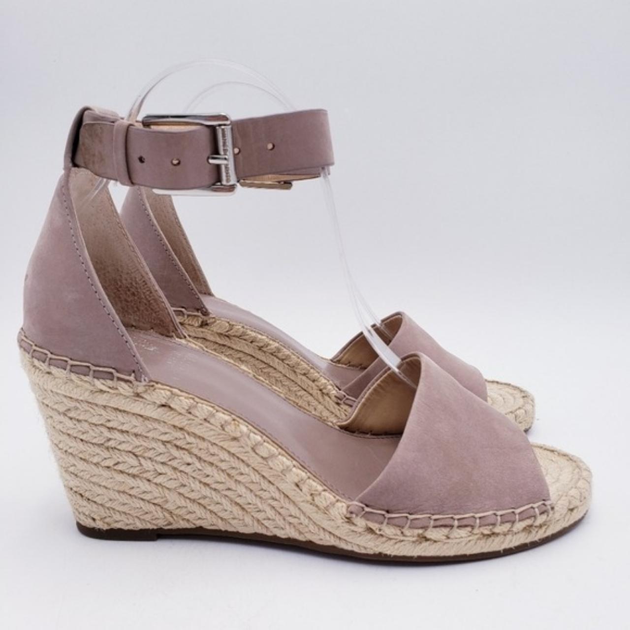 item listed by rejentrends