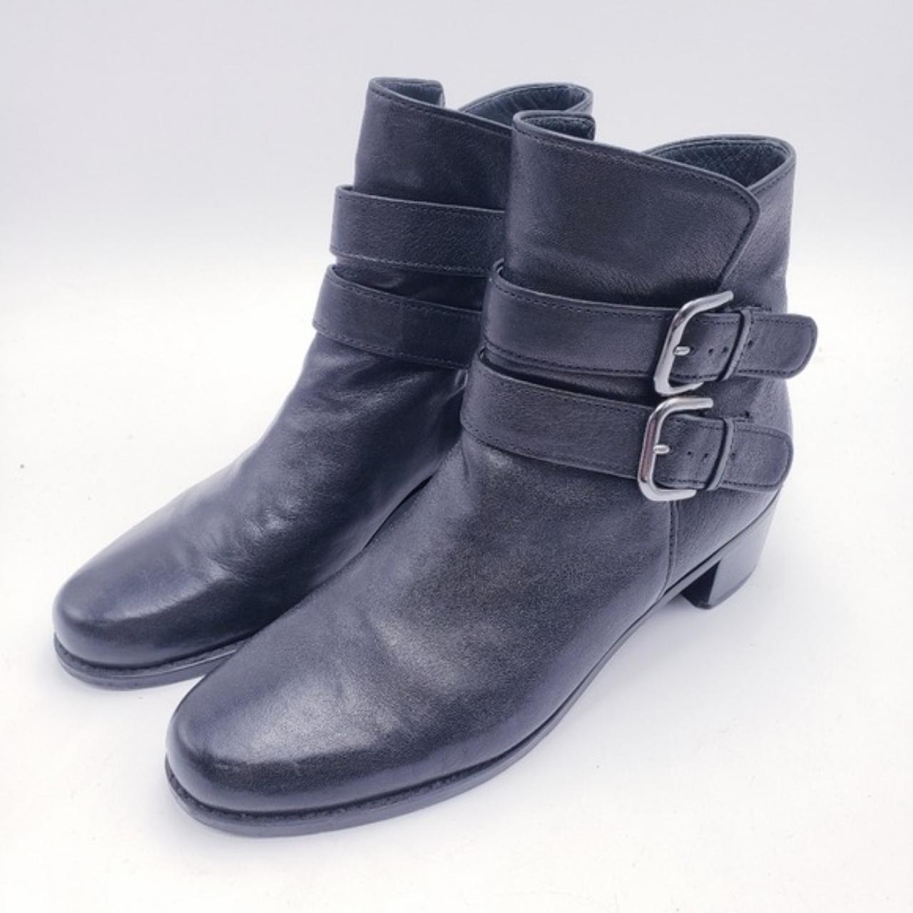 item listed by rejentrends