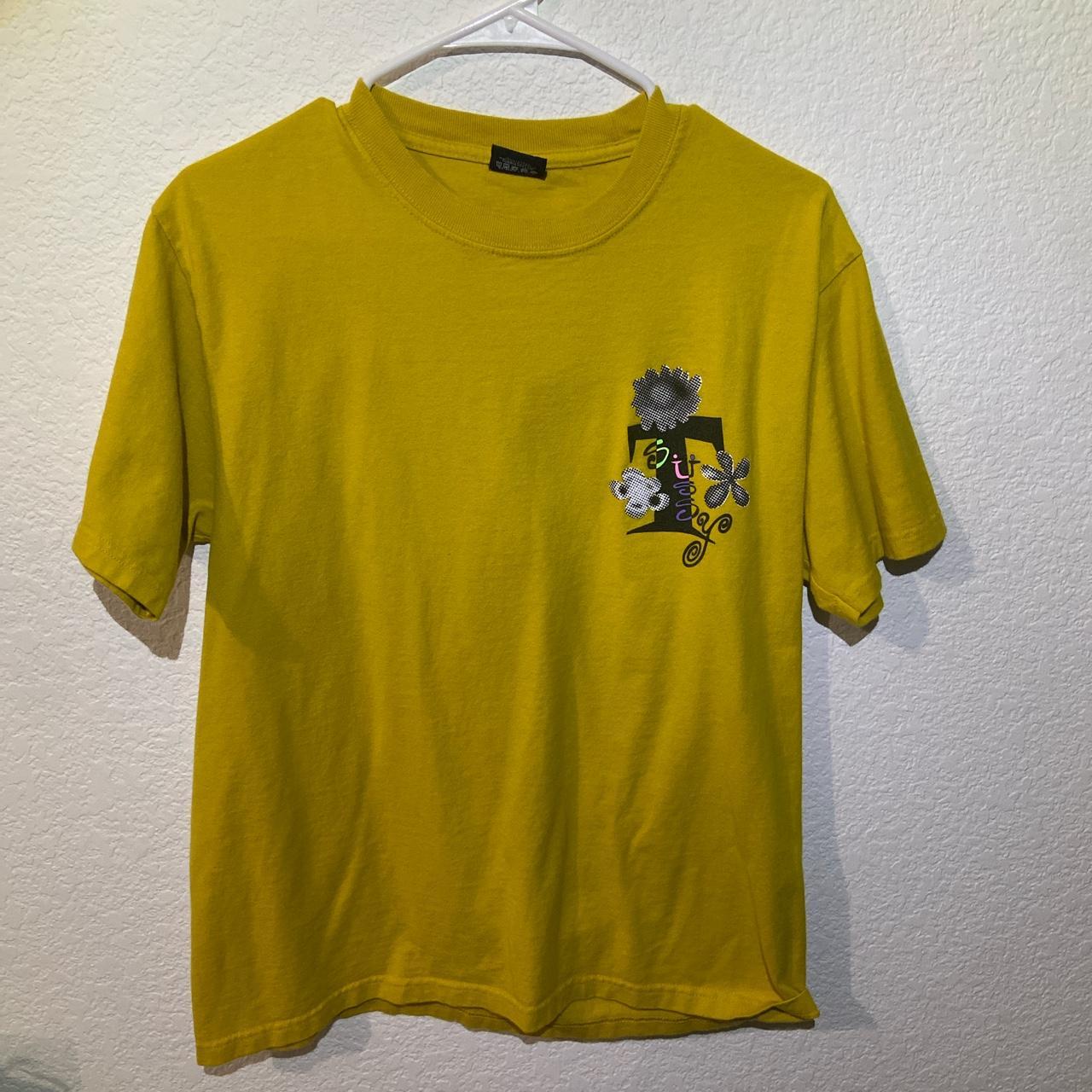 Stüssy Men's Yellow T-shirt | Depop