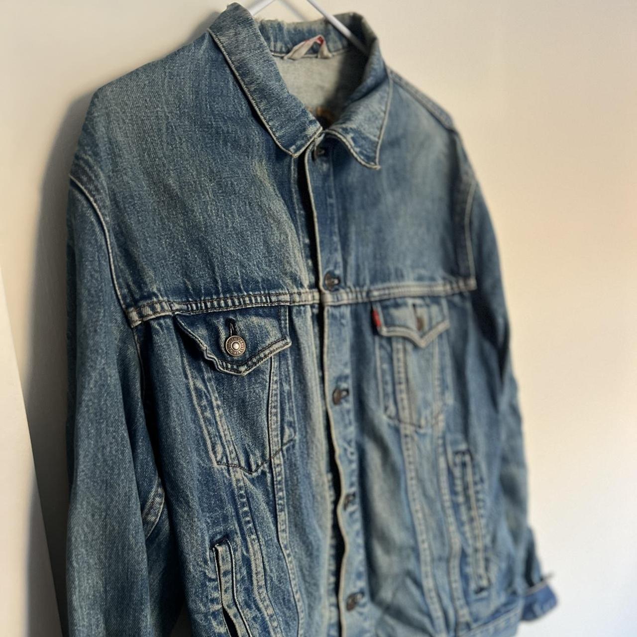 Vintage LEVIS denim jacket 90s - Depop